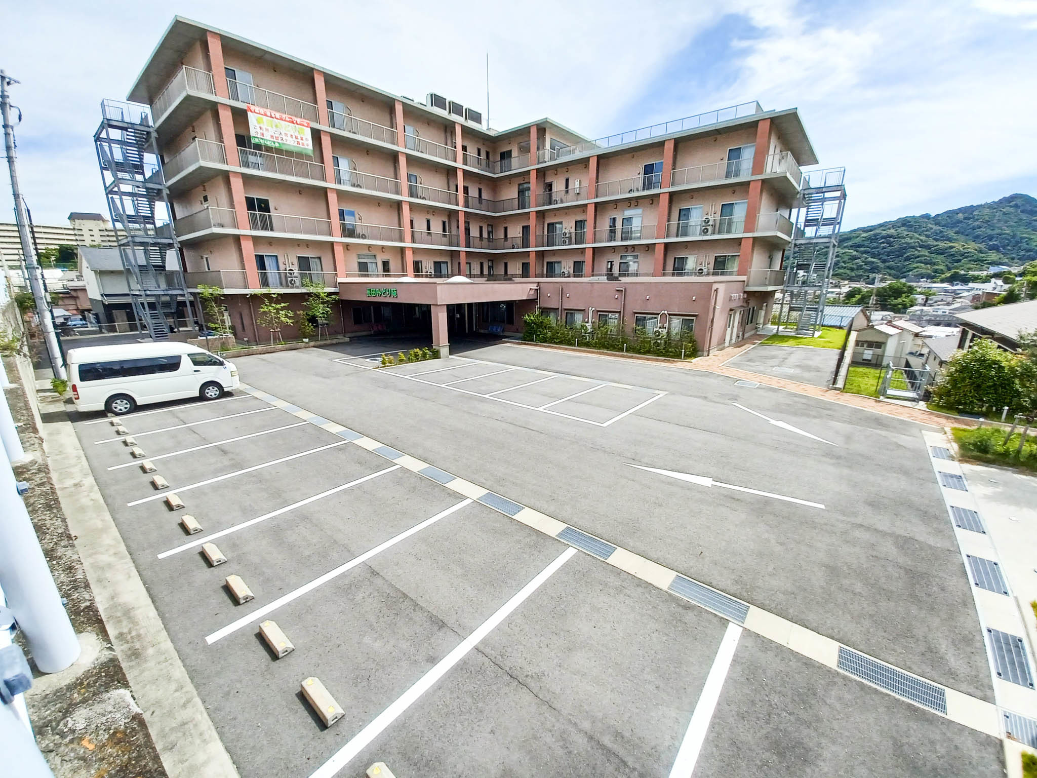 せんだんの実 長田の玄関