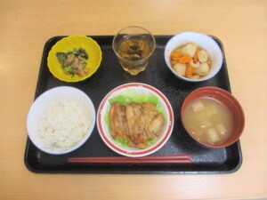 愛の家グループホーム川西東多田の居室