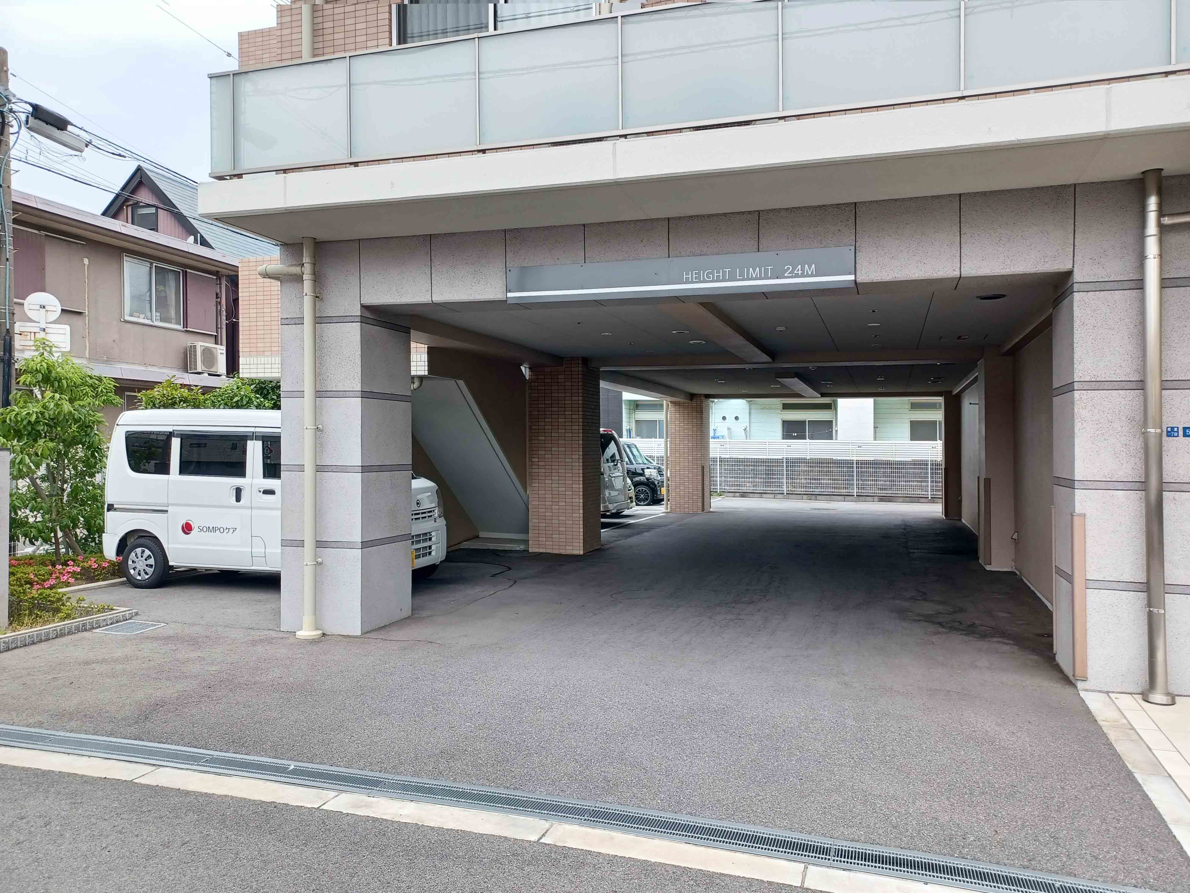 そんぽの家姫島駅前の玄関