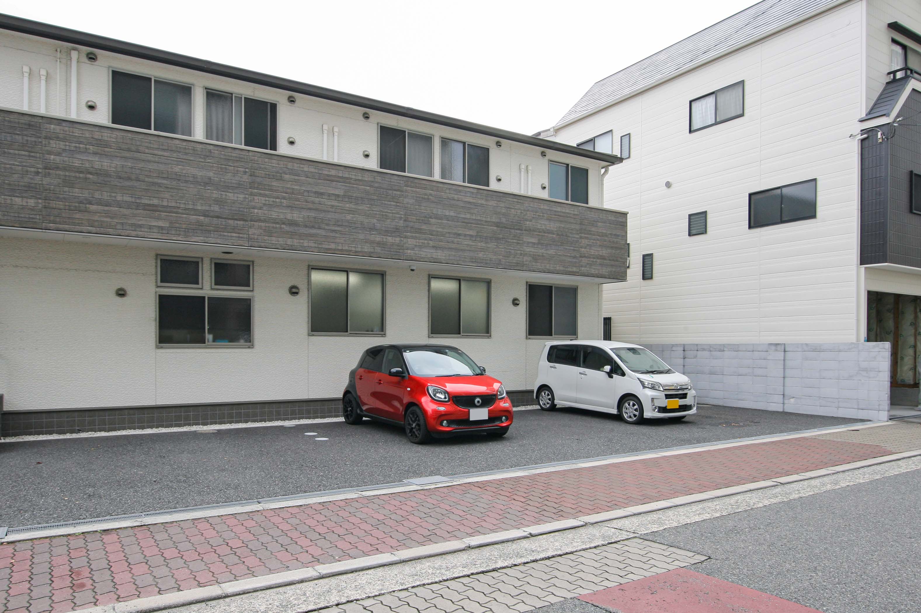 メゾン・ドゥ・ソレイユ御崎の駐車場完備