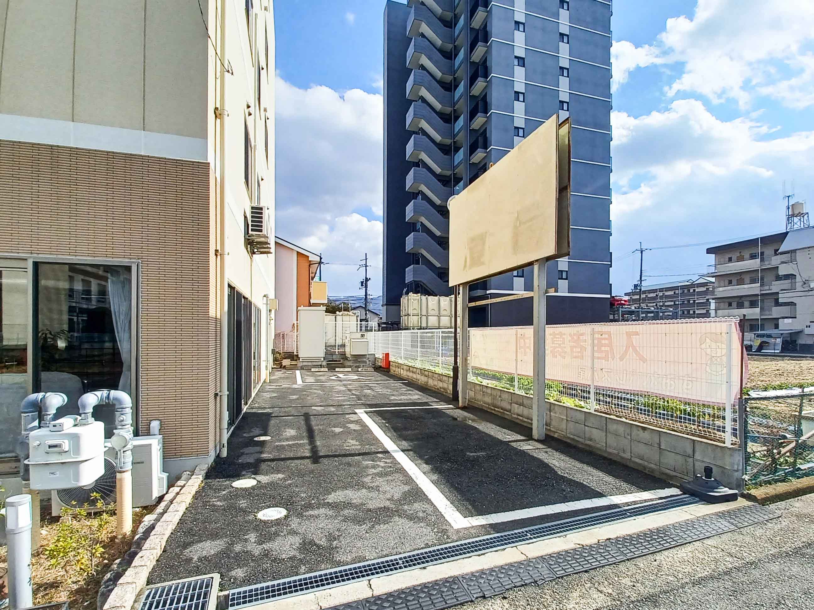 すみれパレス八尾の駐車場完備