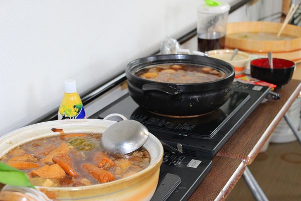 おでんやホットケーキ作りなど食事イベントが充実！