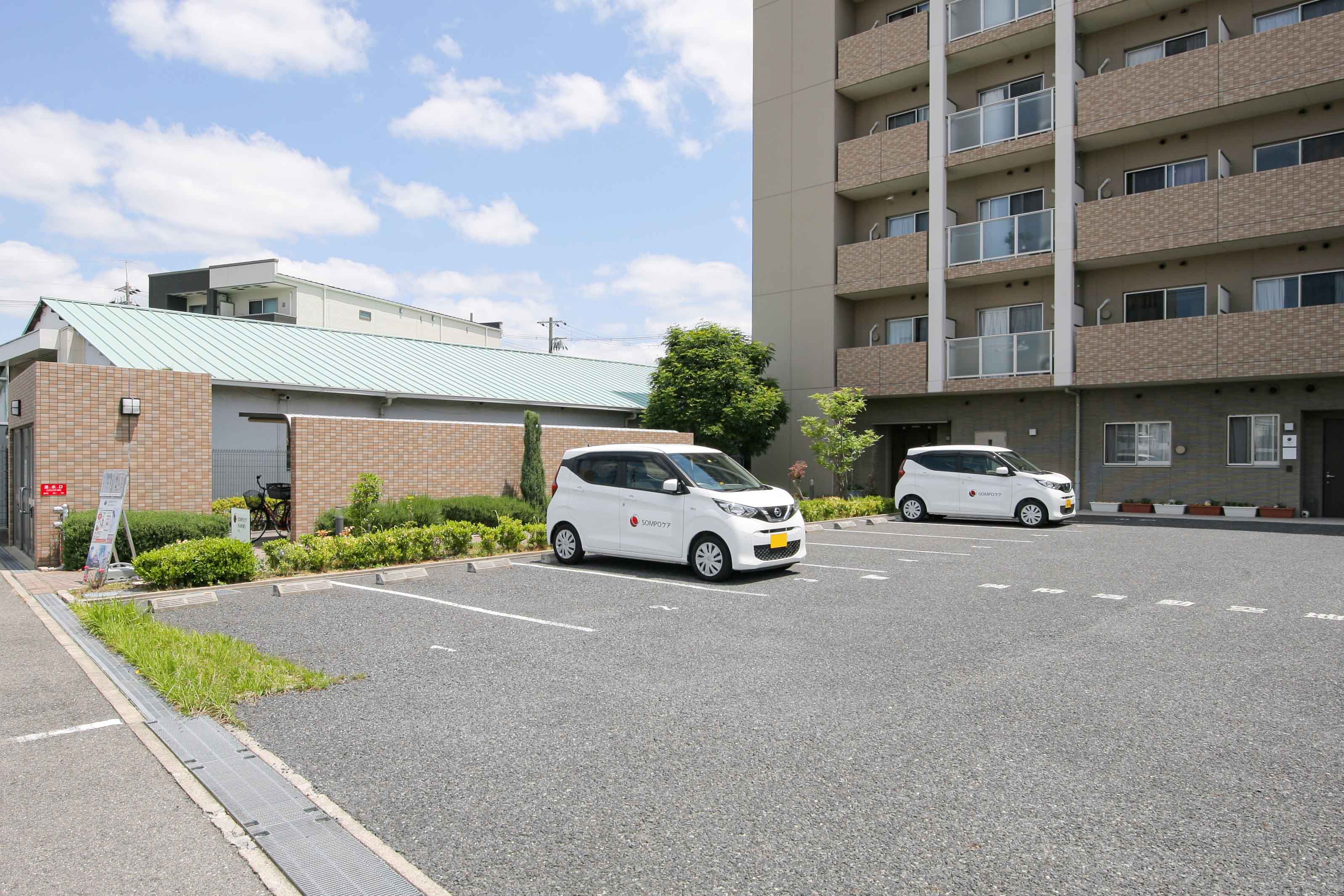 そんぽの家S庄内の玄関