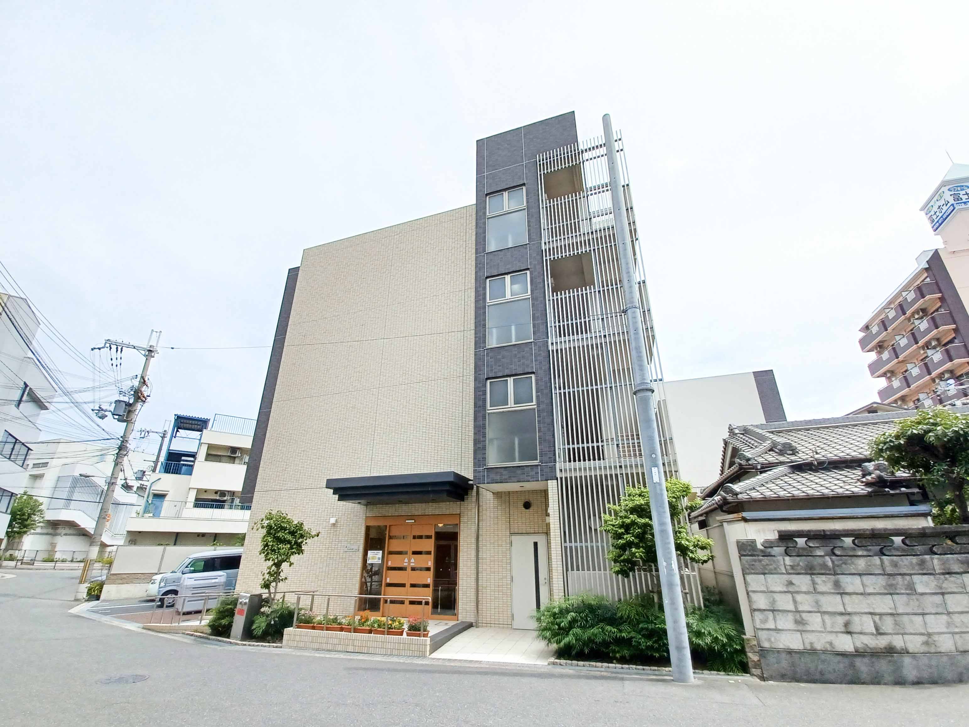 そんぽの家S上新庄東