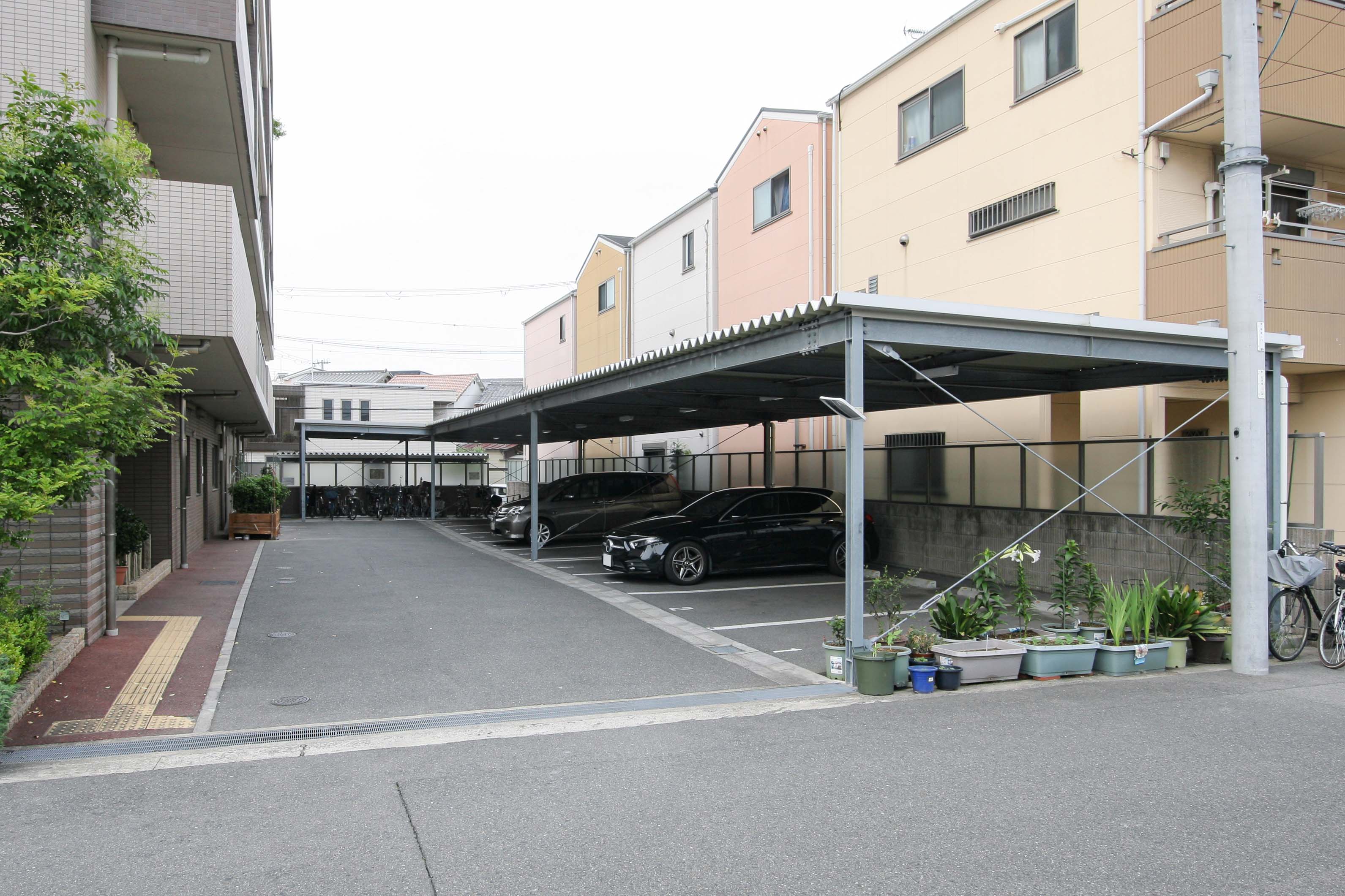 そんぽの家S城東天王田の玄関