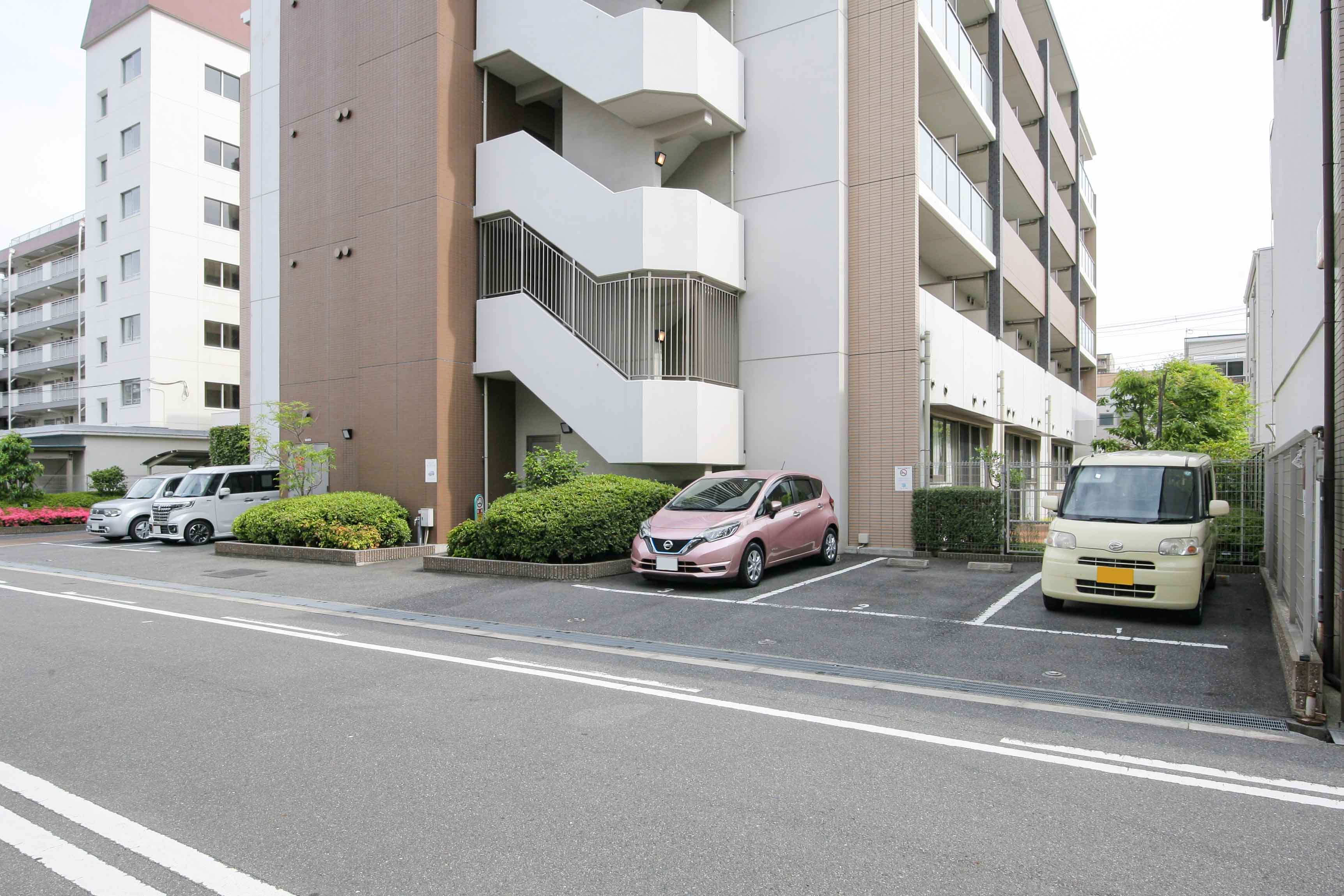 そんぽの家S諏訪の玄関