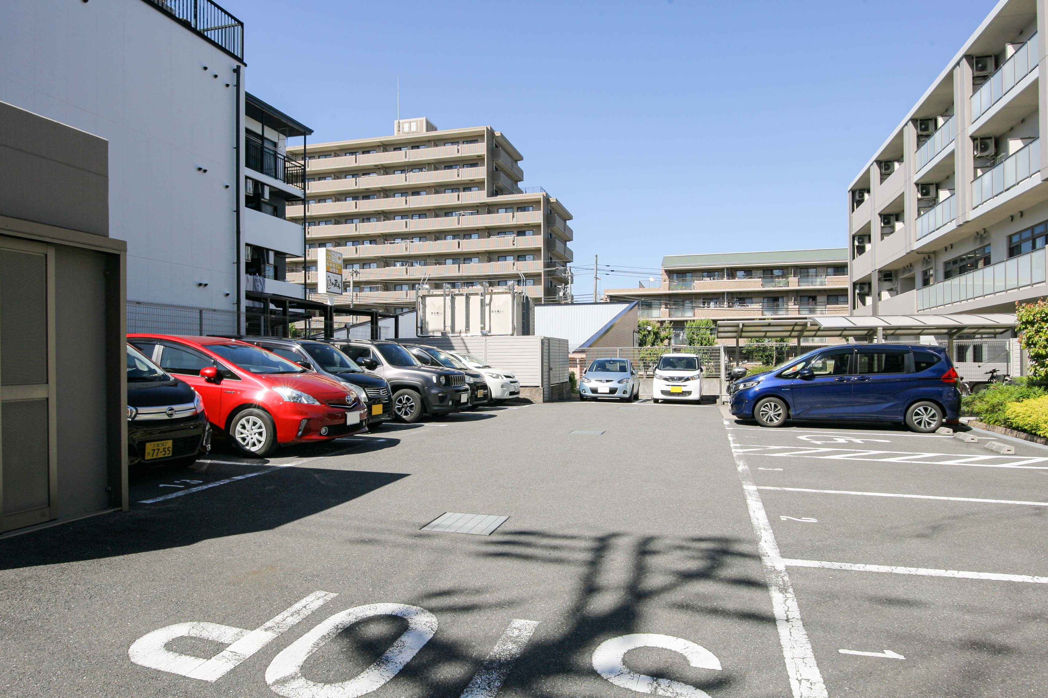 そんぽの家S千里山東の玄関