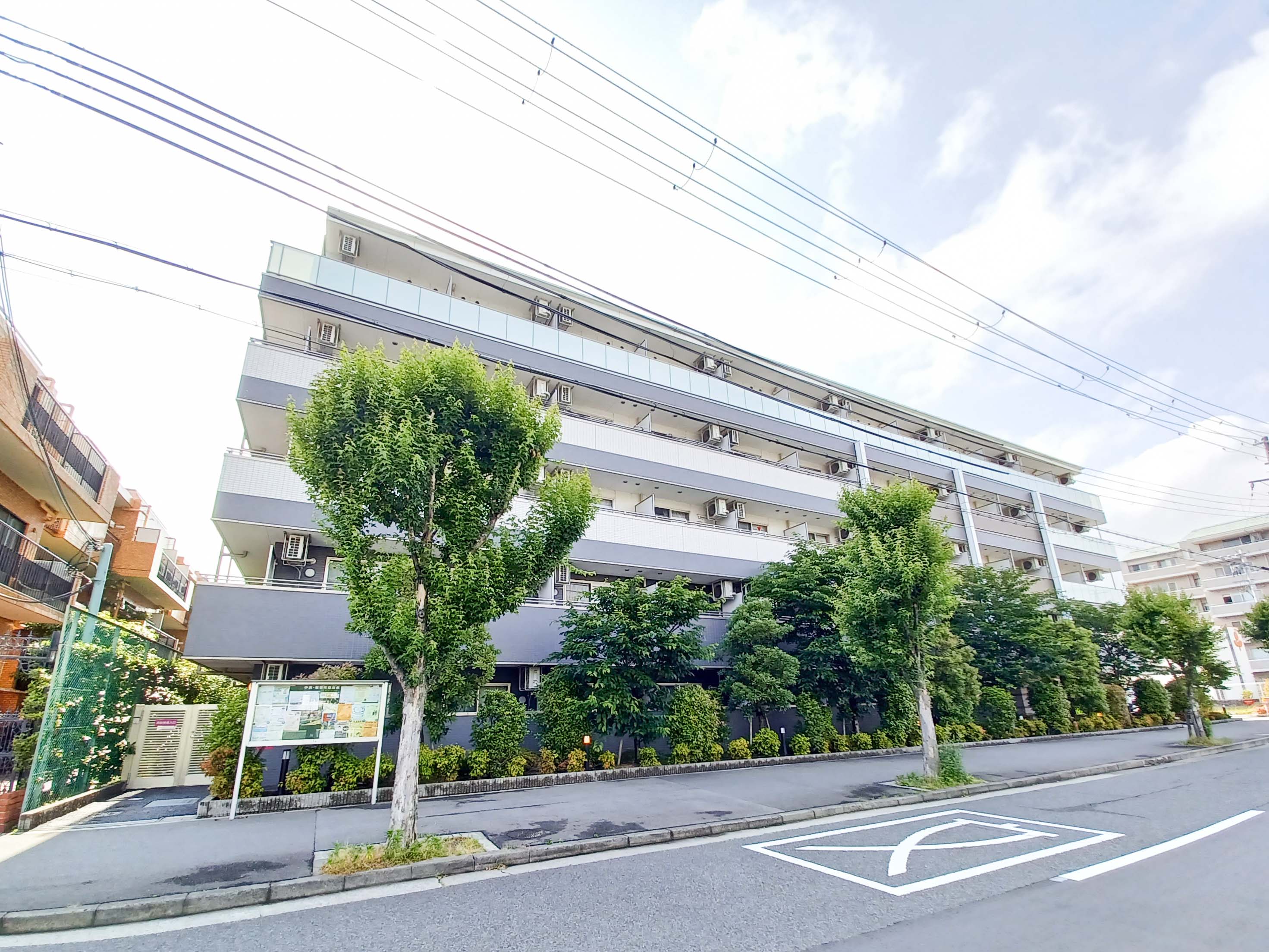 SOMPOケア そんぽの家Ｓ夙川香櫨園の玄関