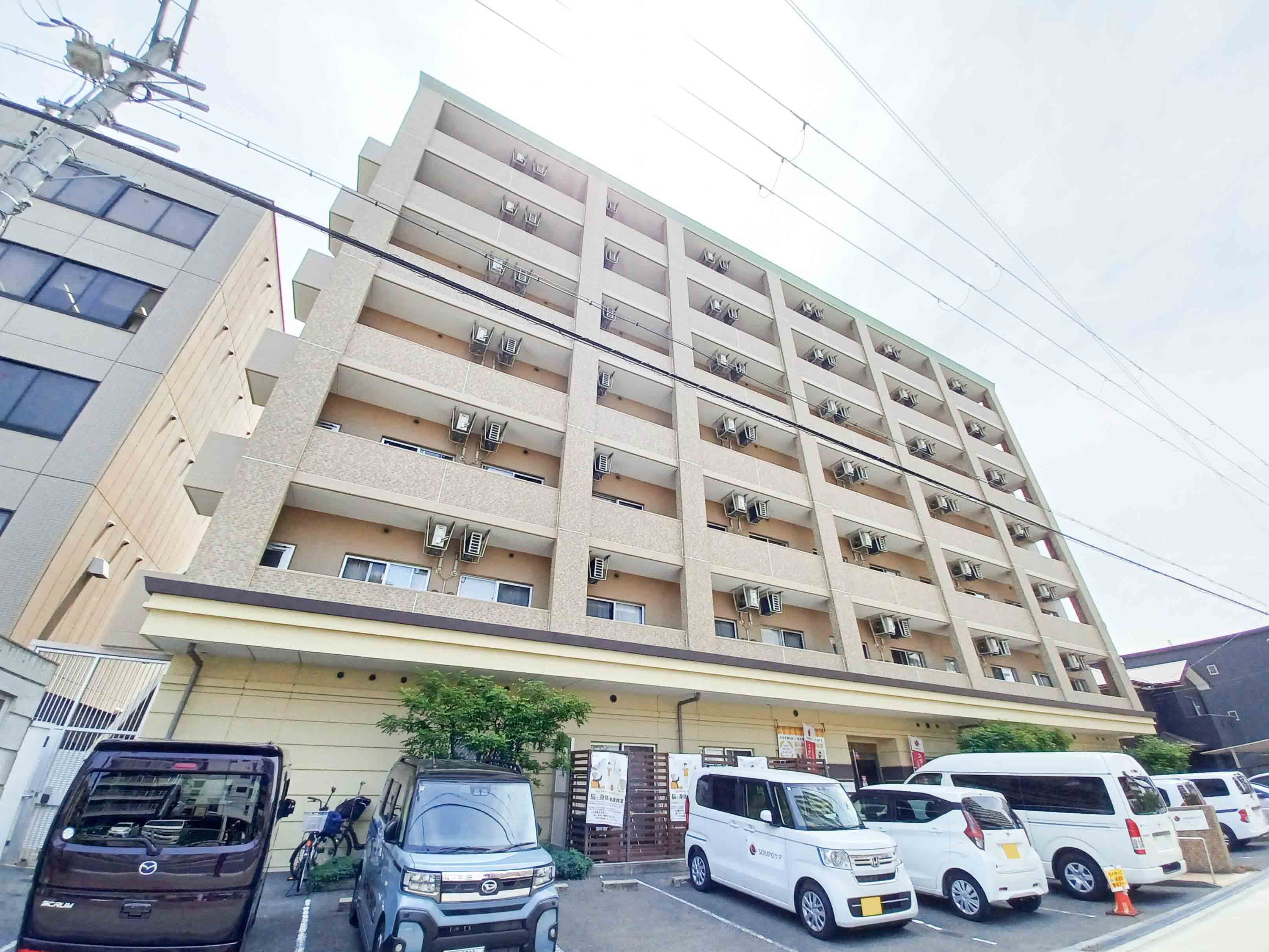 そんぽの家天王寺の駐車場完備