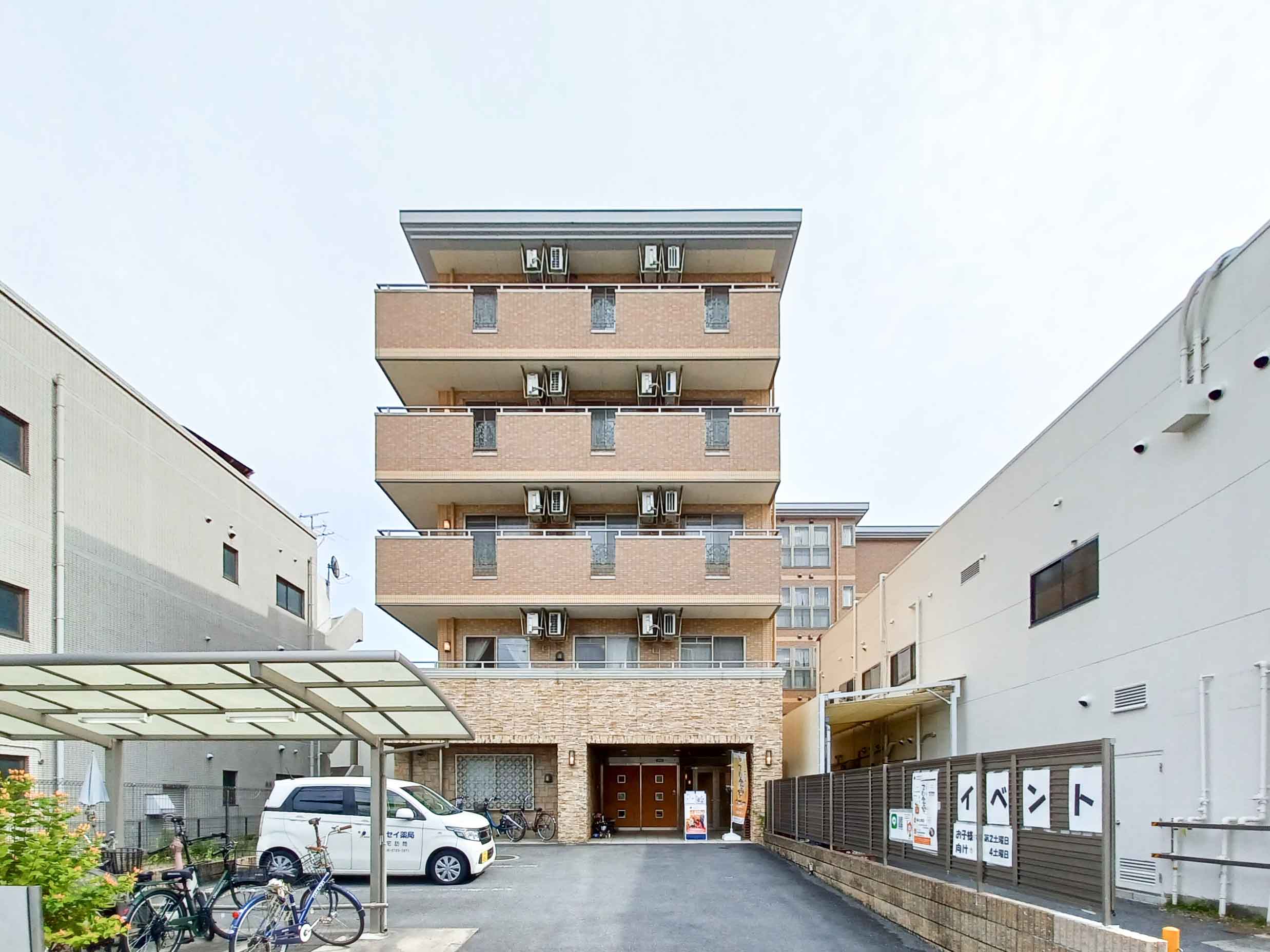 そんぽの家鶴見緑地