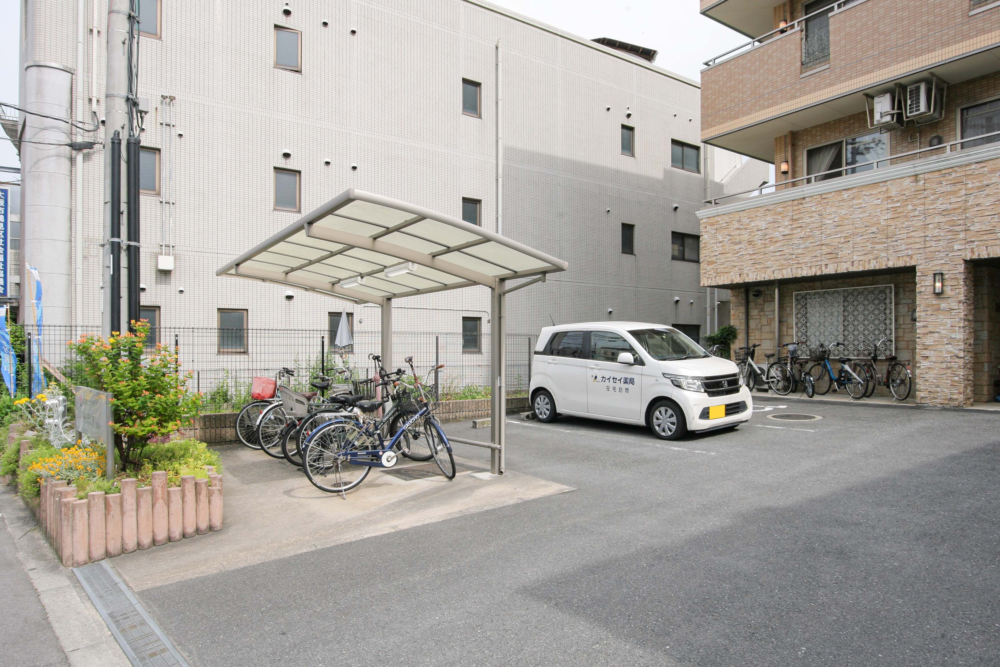 そんぽの家鶴見緑地の駐車場完備