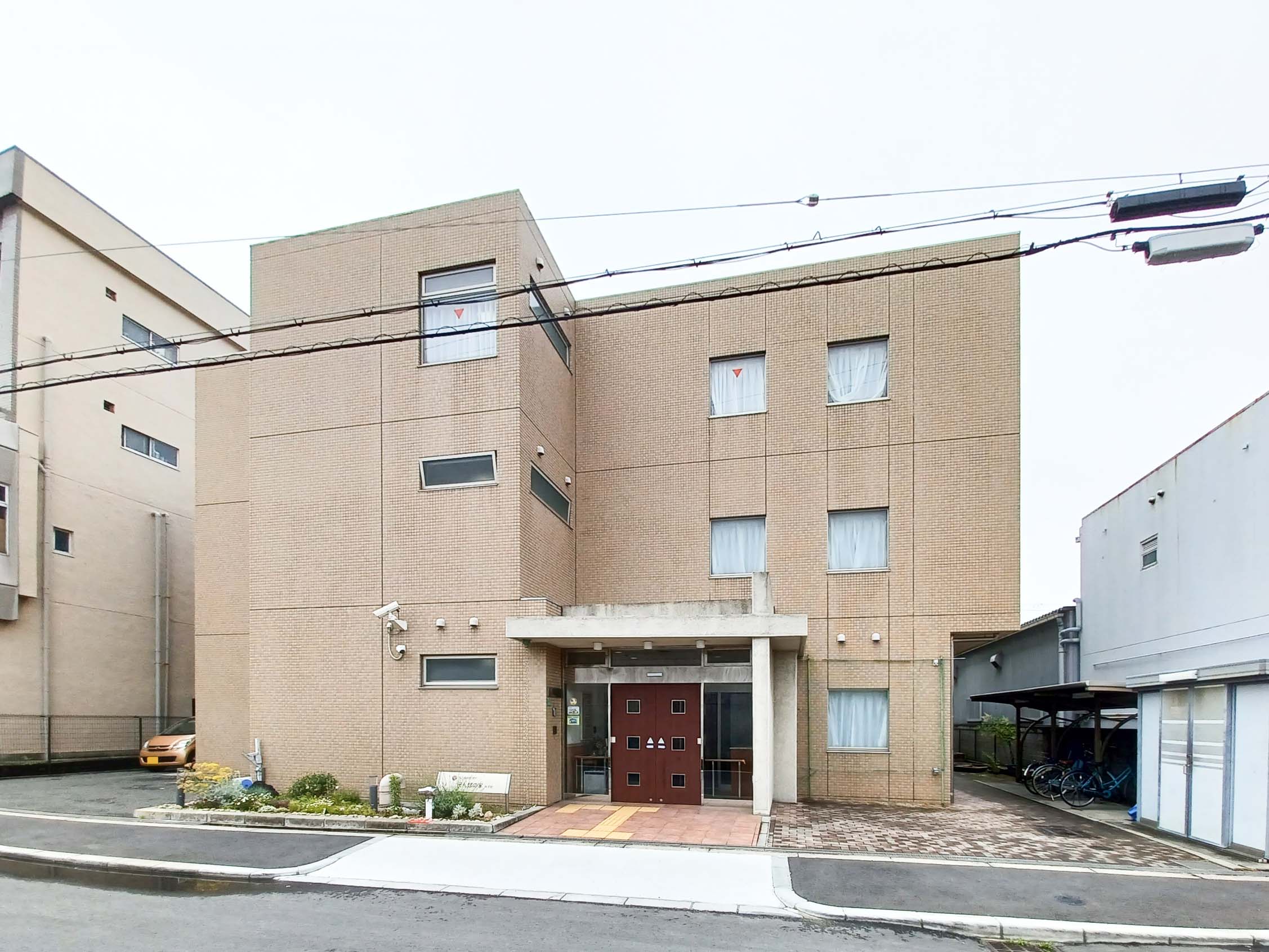 そんぽの家弁天町