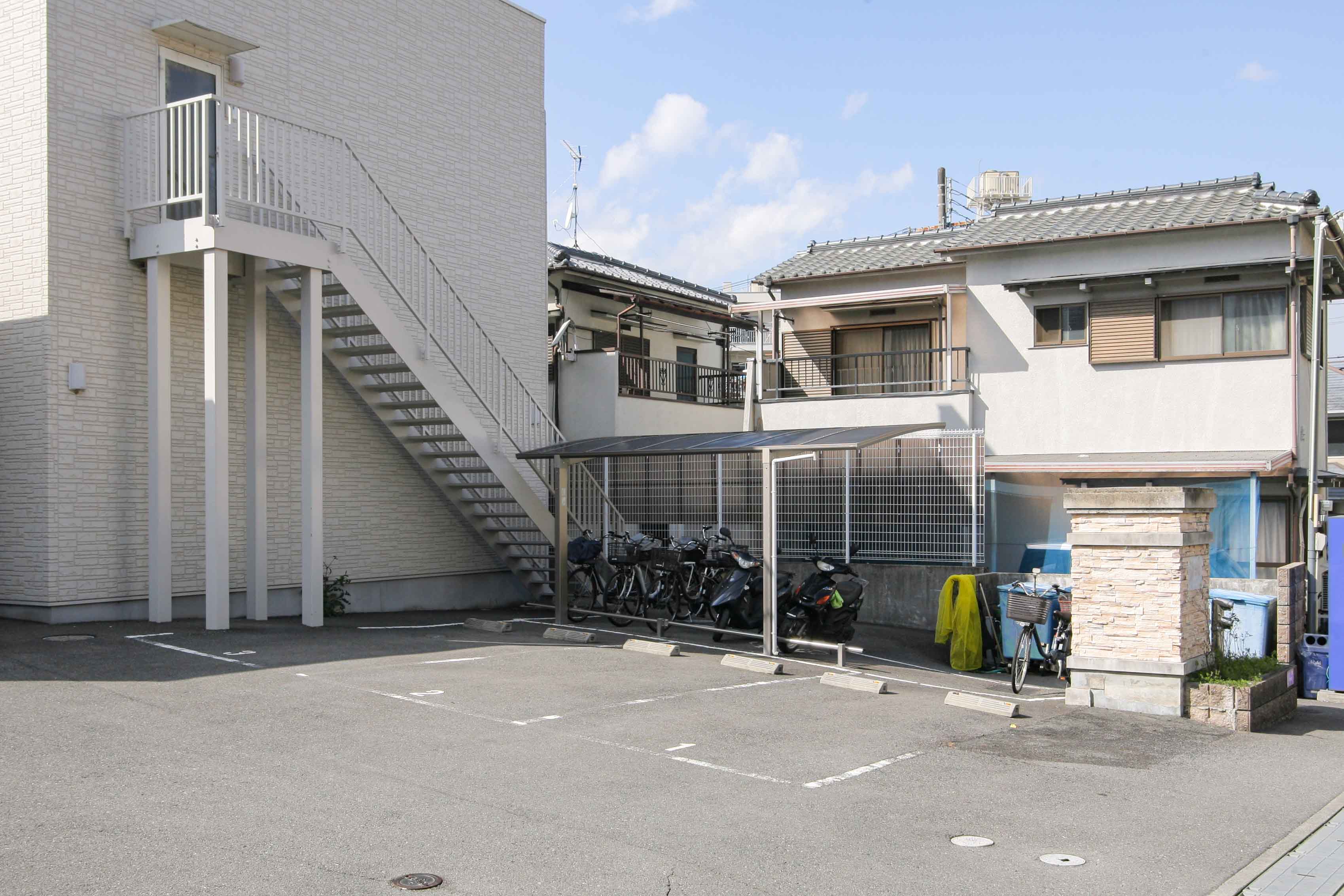 エルミタージュヴィラ豊川の駐車場完備