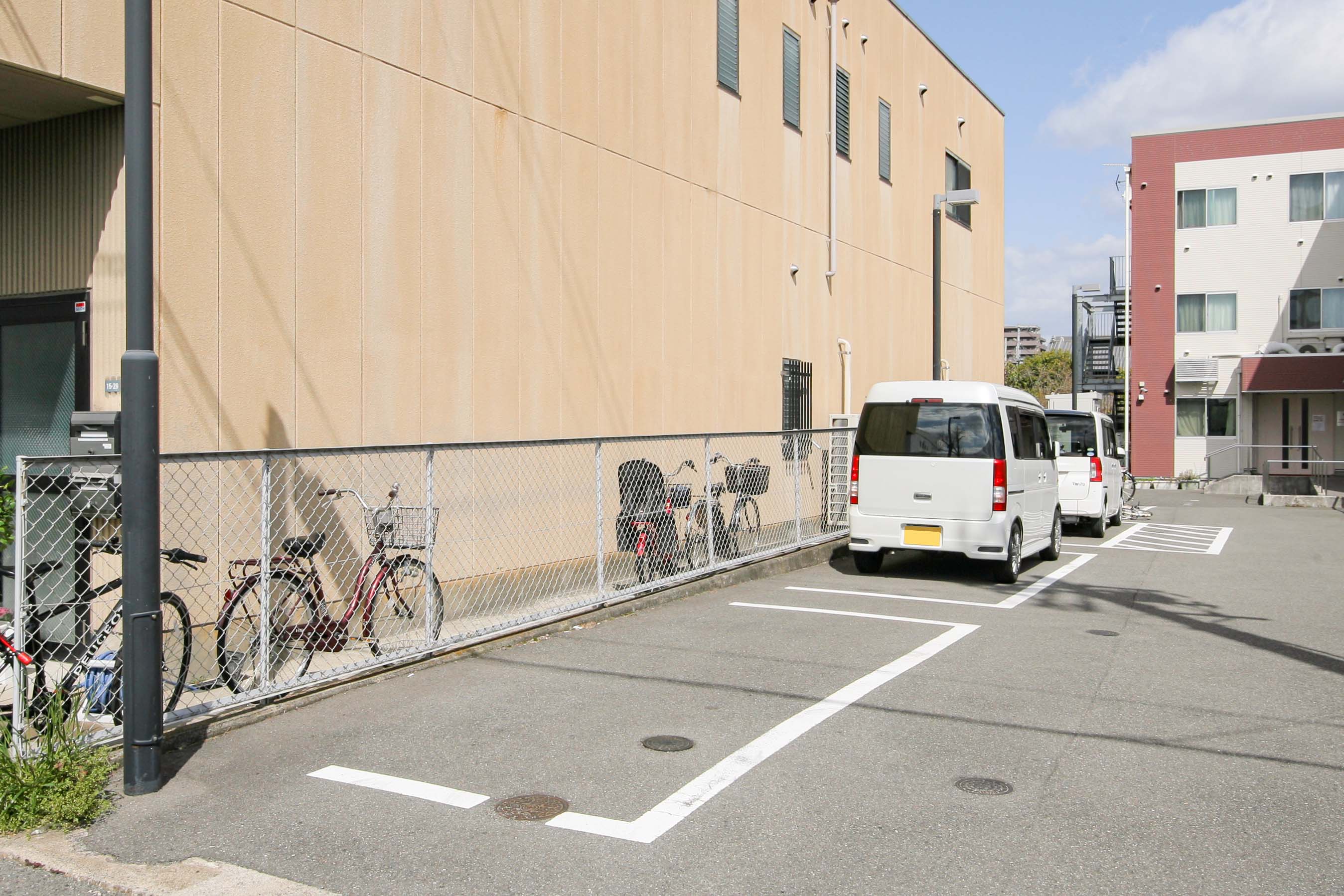 ハートらいふ茨木の玄関