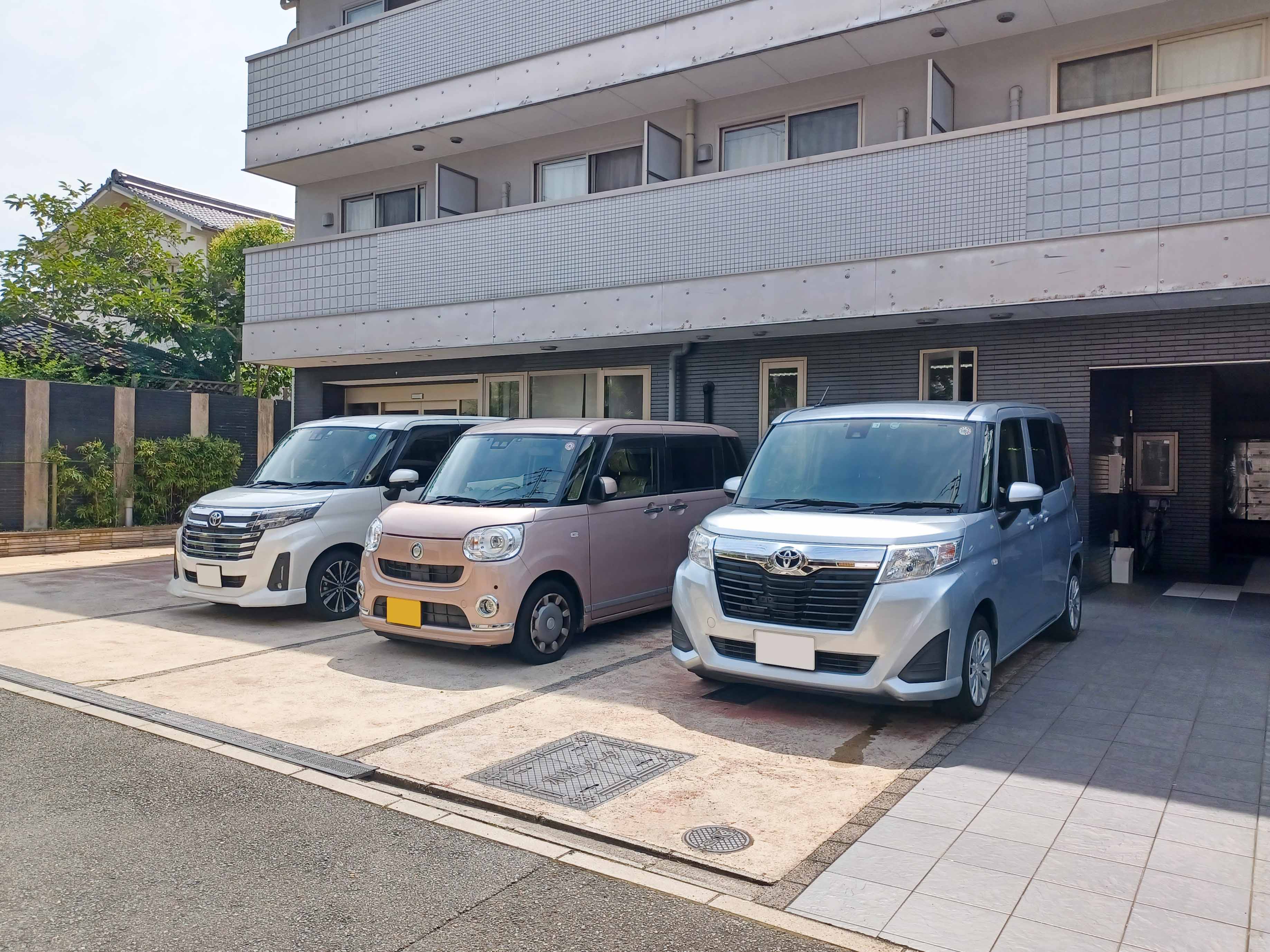 スカイパレットの玄関