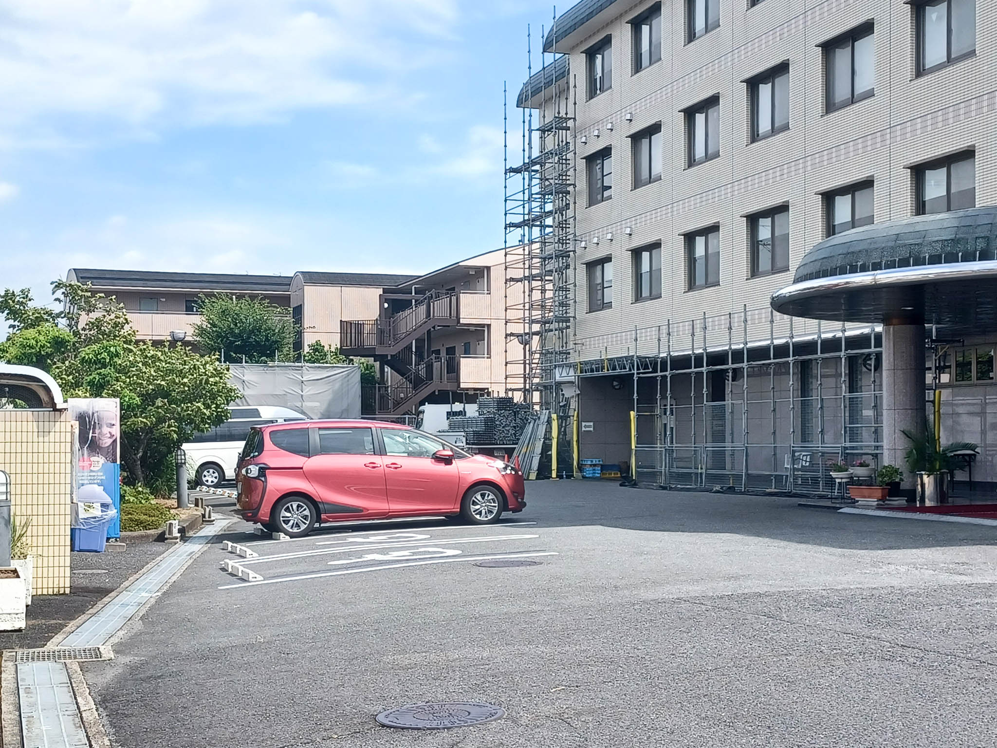 エリシオン真美ケ丘の玄関