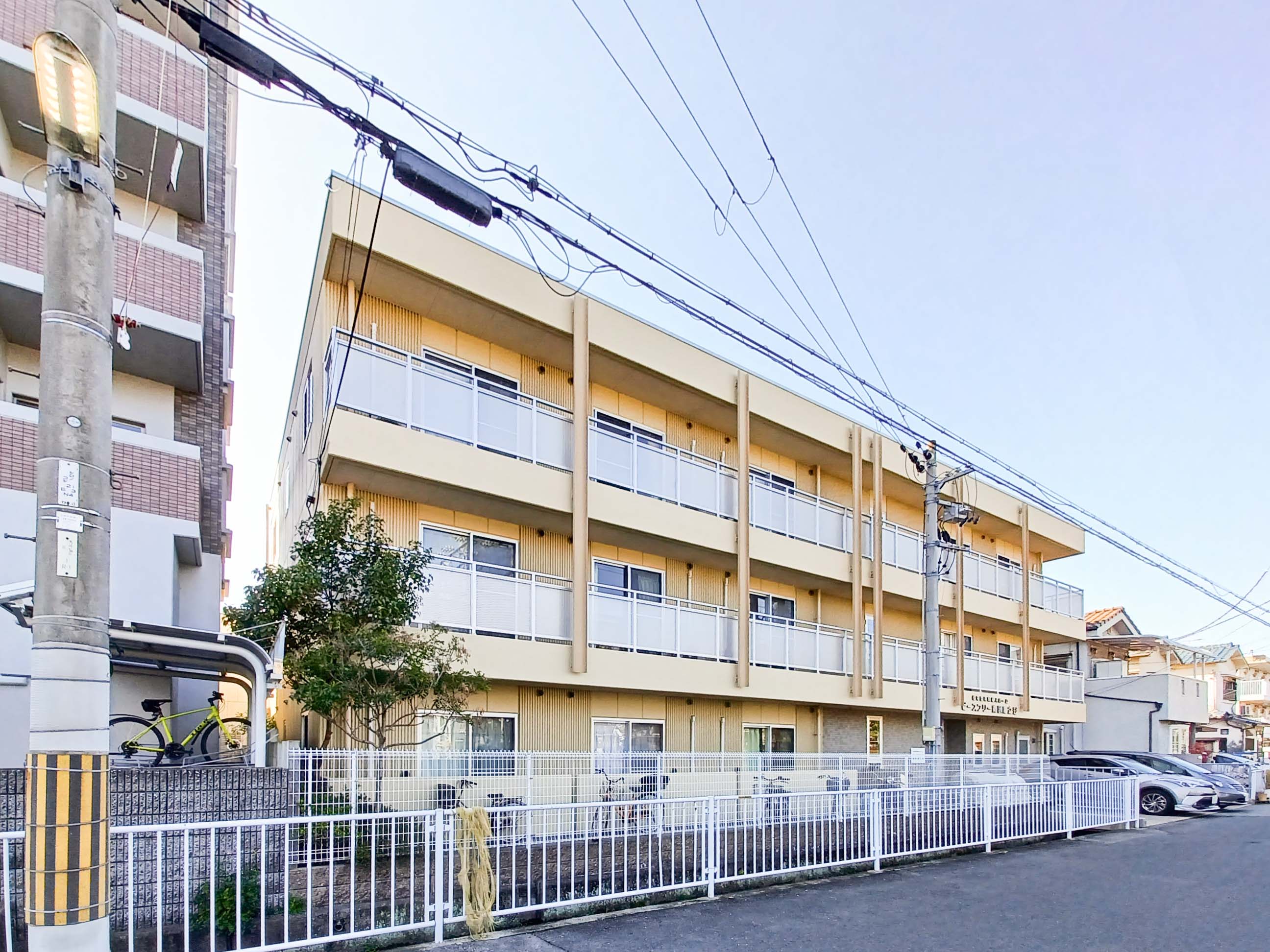 ピースフリー南武庫之荘の駐車場完備