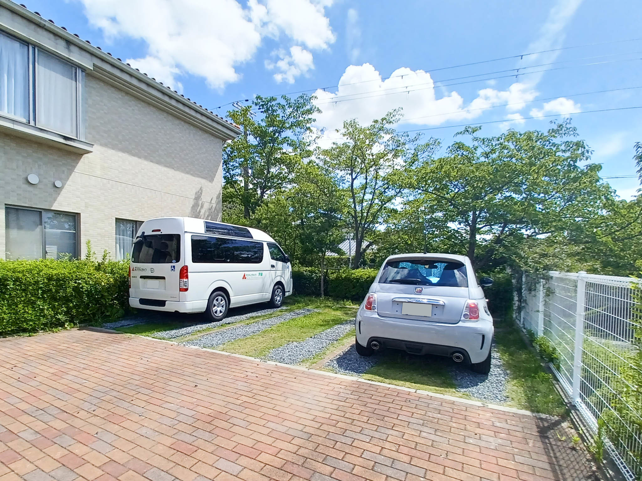 アクティブライフ芦屋の玄関