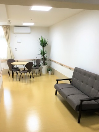 ホットケアホーム三宝の共用トイレ