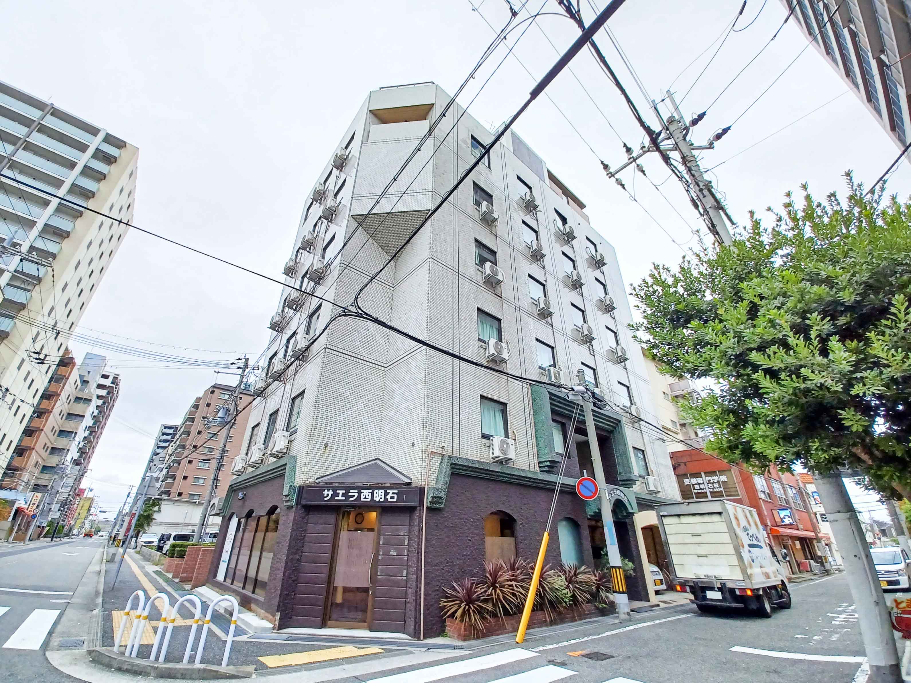 サエラ西明石の玄関