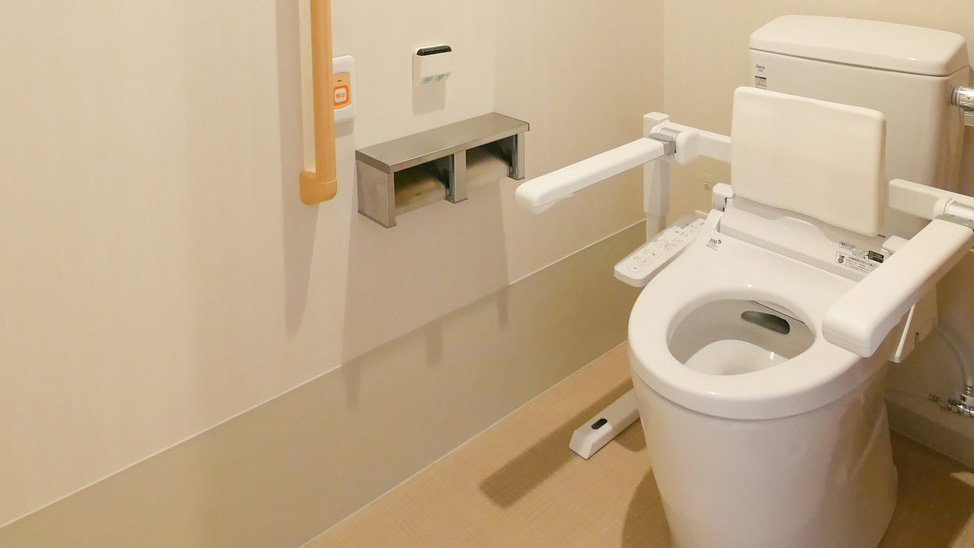 巨椋の郷の共用トイレ