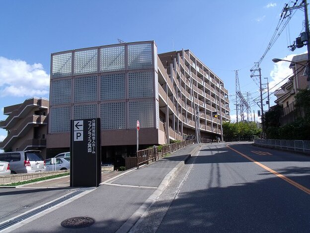 さまざまなサポートを行ってくれる「コンシェルジュサービス」付き！
