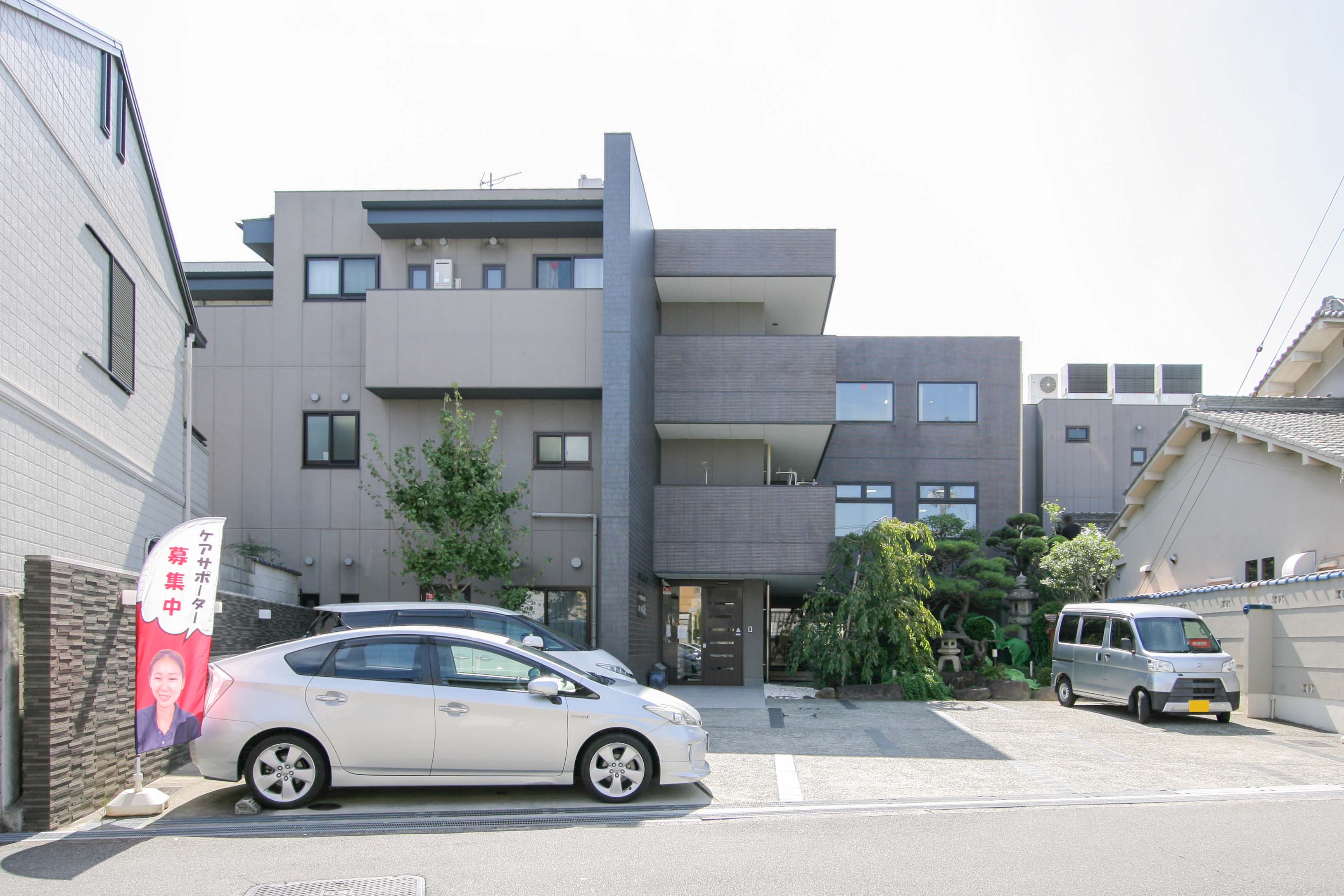 24時間介護士&看護師が常駐！安心・安全な環境