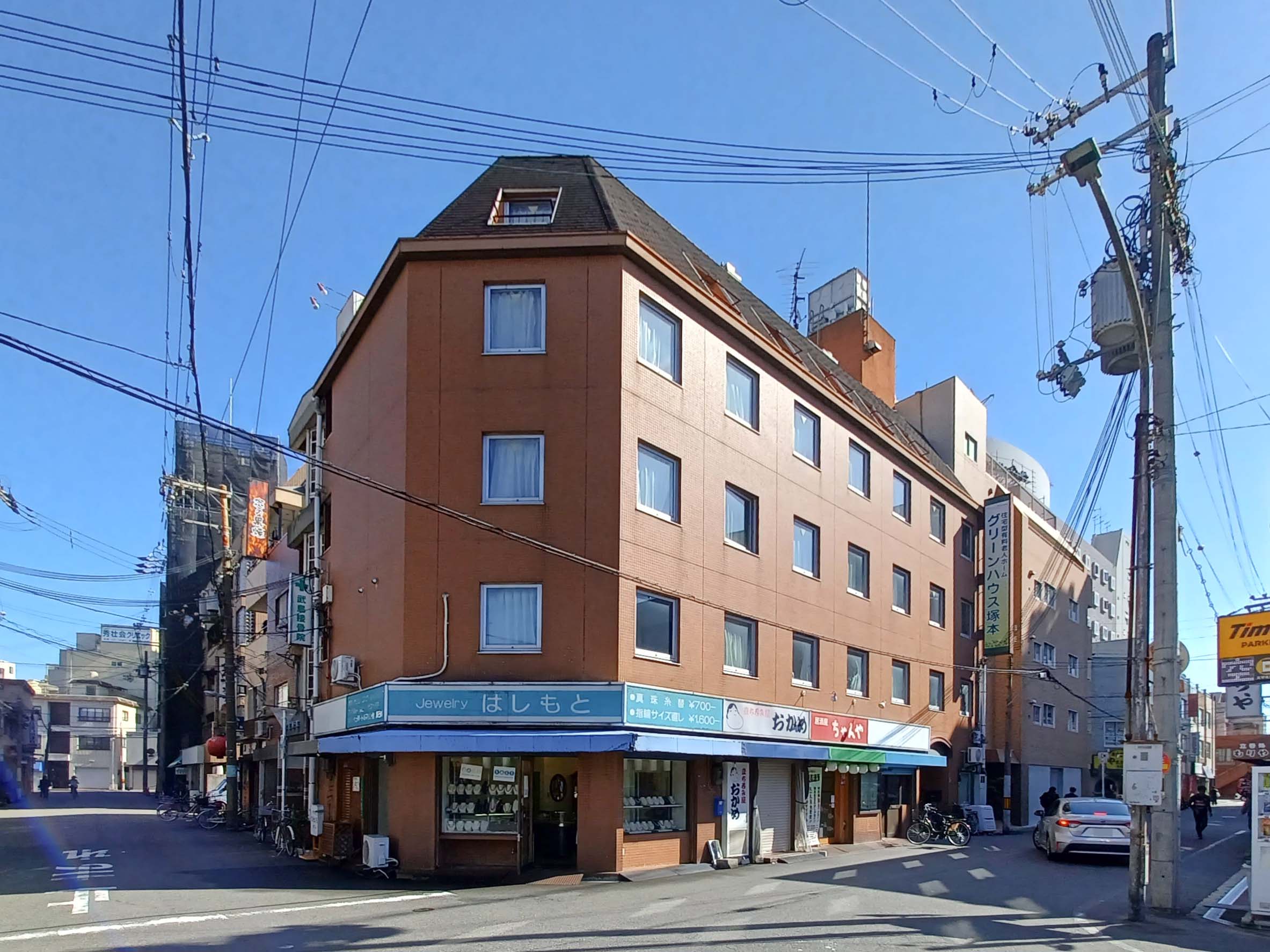 駅から近く利便性の近い好立地の施設です。