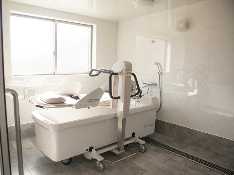 24時間スタッフと看護師体制なので、お元気な方から医療対応が必要な方まで、安心してご生活いただけます。