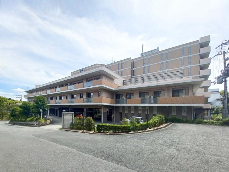 緑豊かな北摂で叶う、自由と安心の住まい