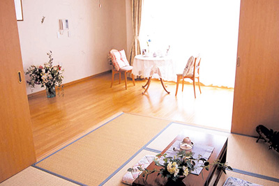 各居室には「居室生活リズムセンサー」や「ナースコール」が完備！