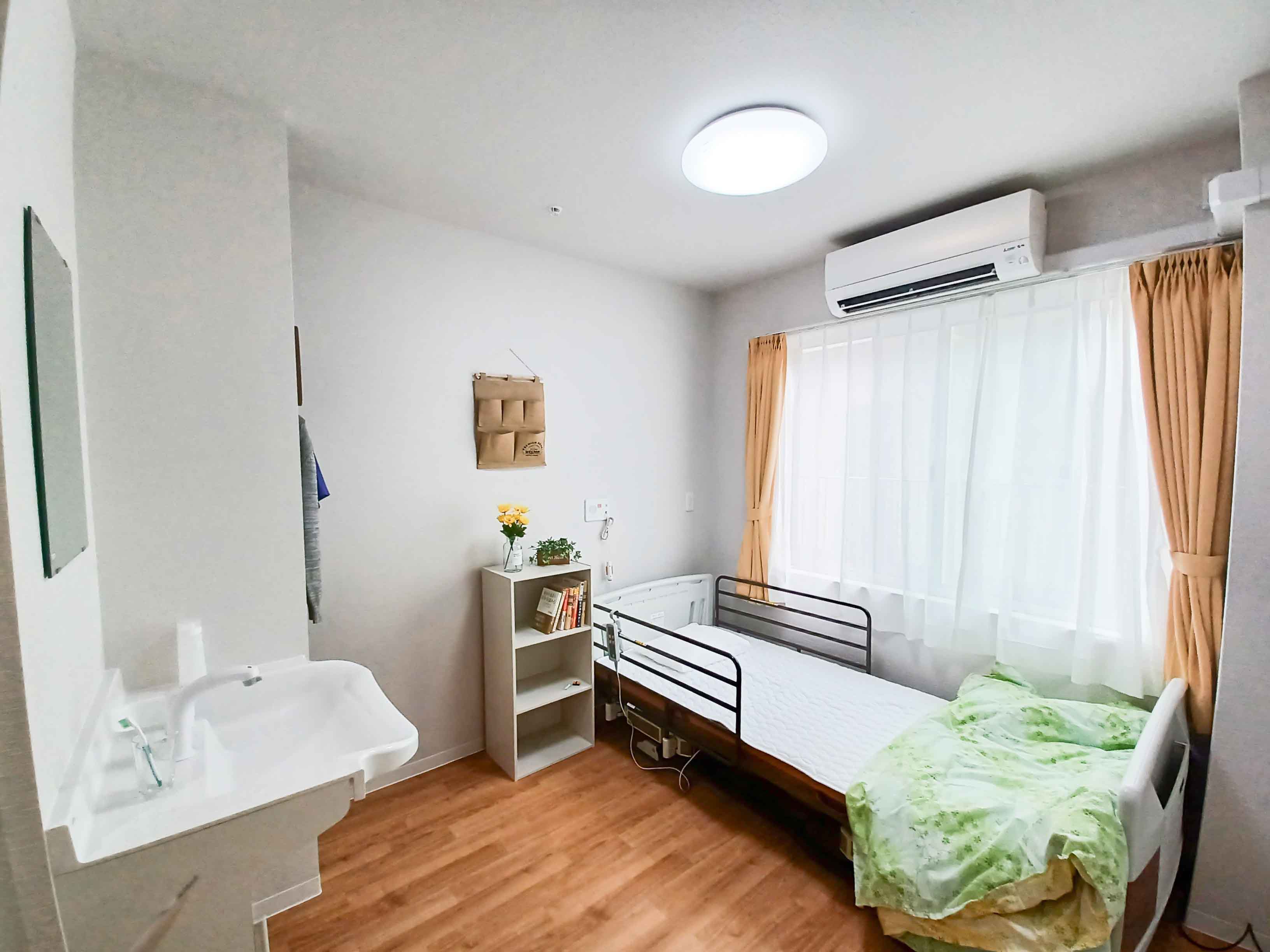 さまざまな行事やお食事を通して、楽しみや生きがいを提供しています。