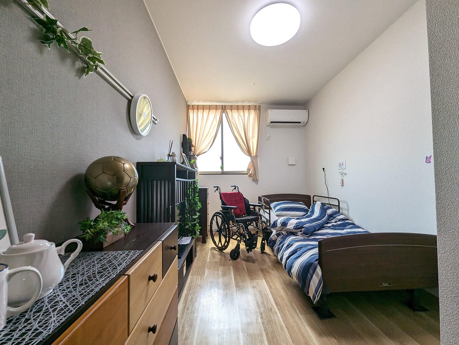 24時間介護士と看護師が常駐している安心・安全な環境です。