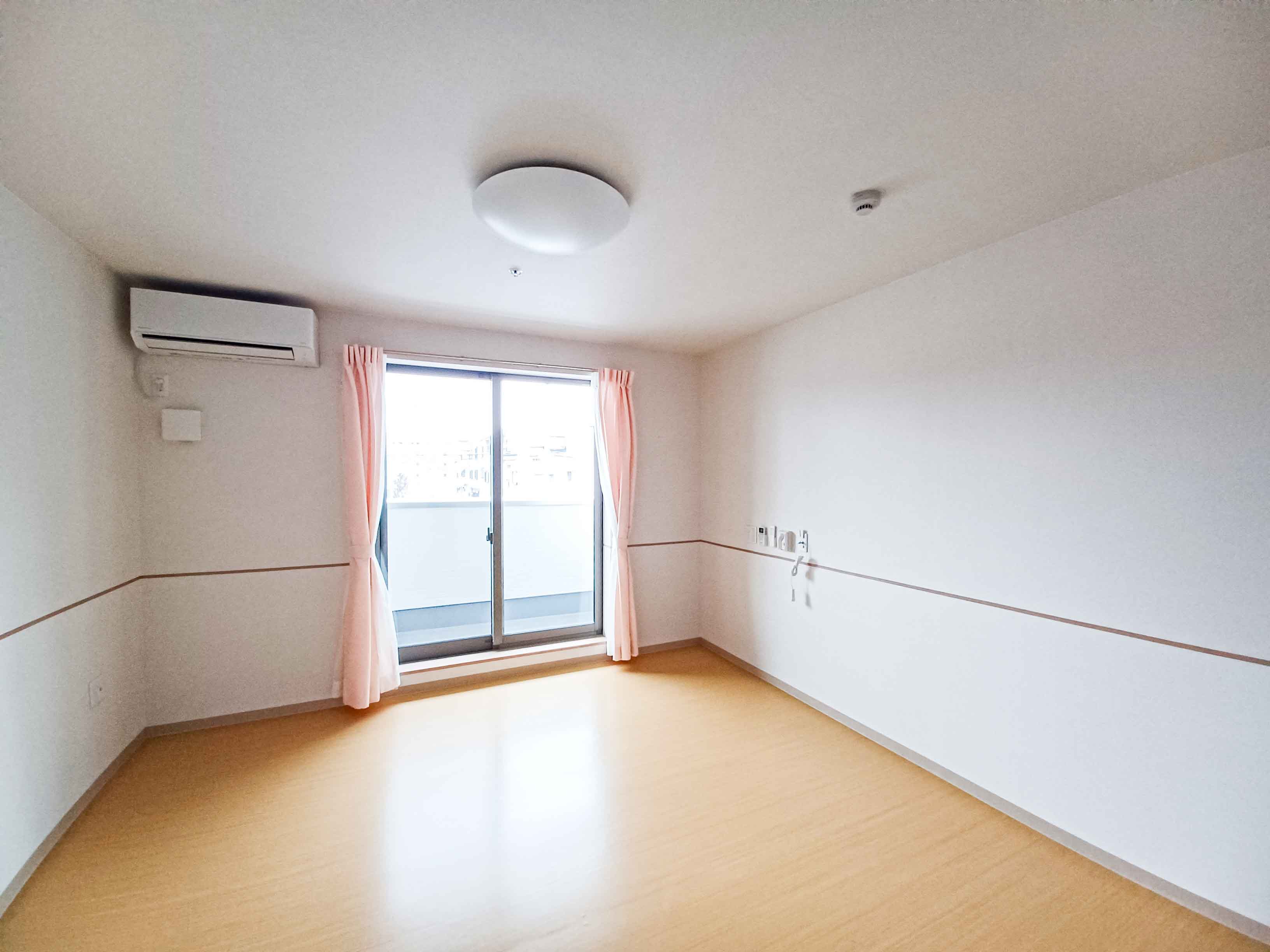 一人部屋だけでなく、二人部屋のご用意もございます。