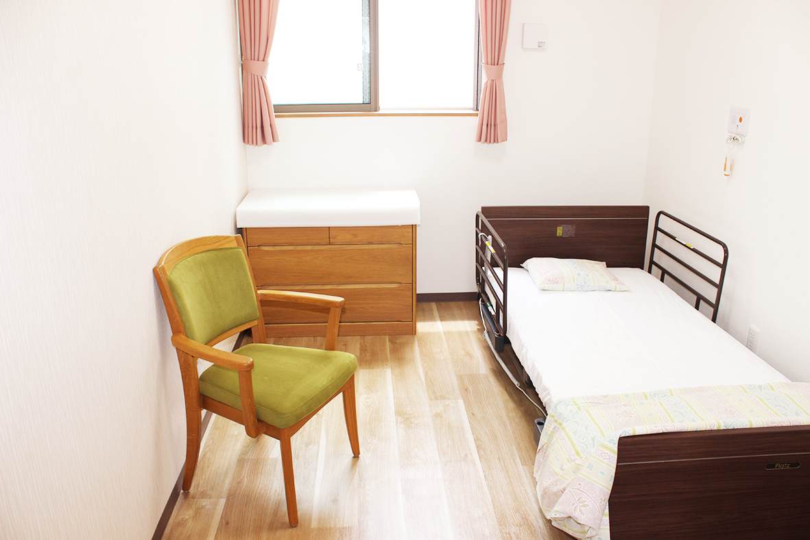 お部屋は全室個室。プライバシーの保たれた空間です。