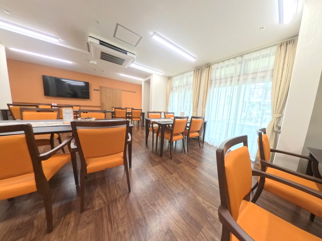 ゆとりある個室空間で自分らしい暮らしを大切に！