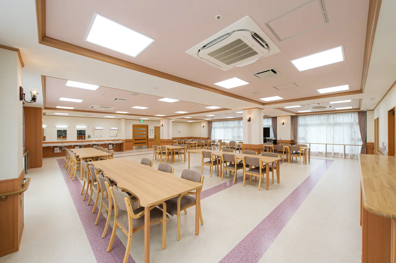 24時間介護士常駐と日中看護師常駐で支える安心の暮らし！