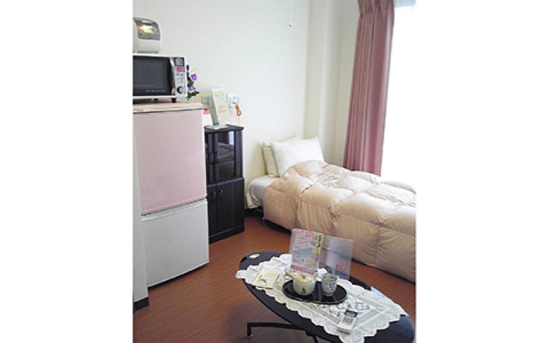 18.60㎡の居室にはミニキッチンを完備。自由な生活を送れます。