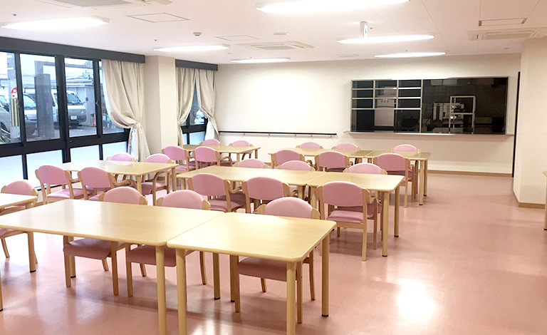 24時間364日介護士常駐の安心・安全な施設！