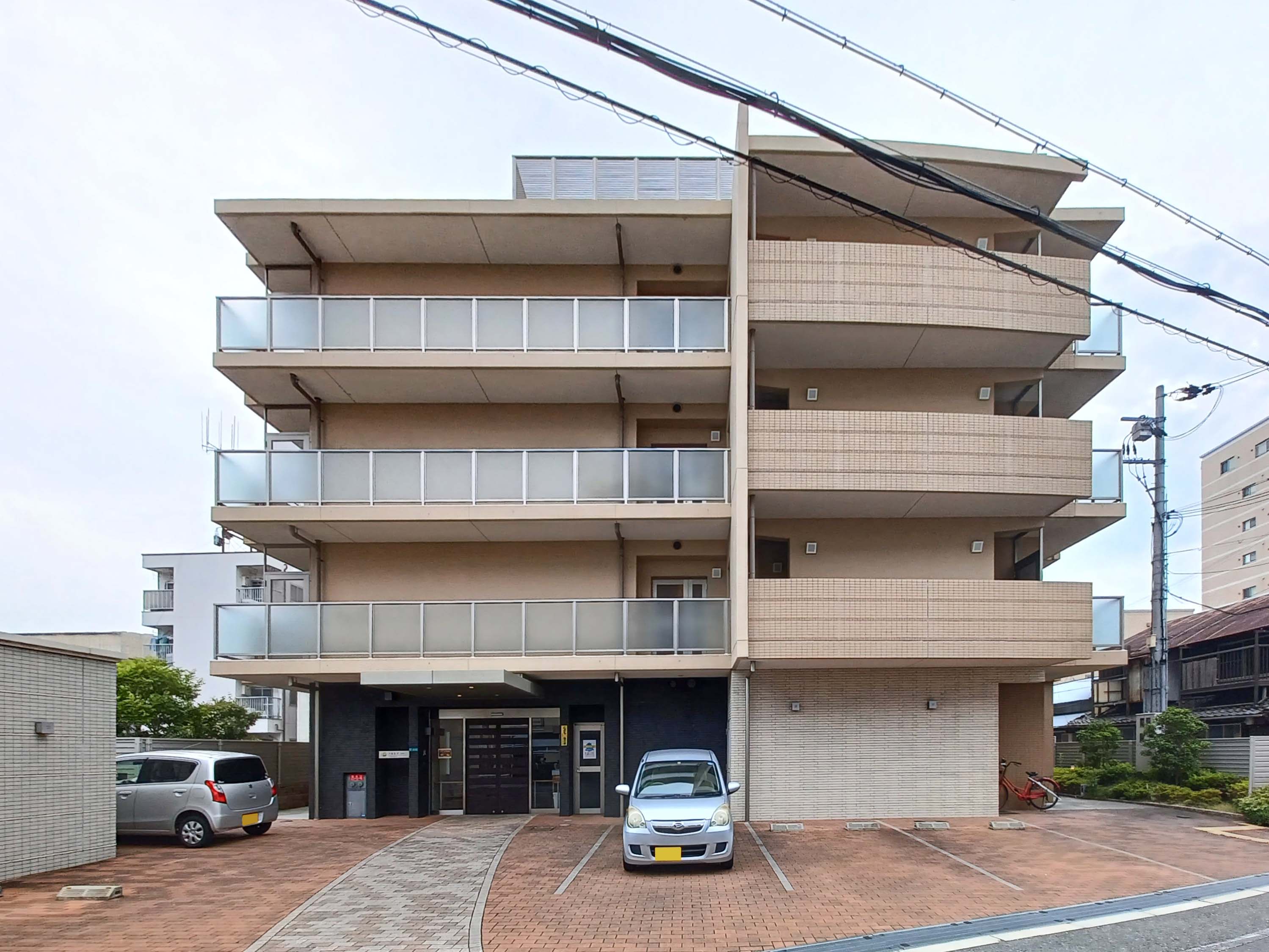 ソルケア西中島