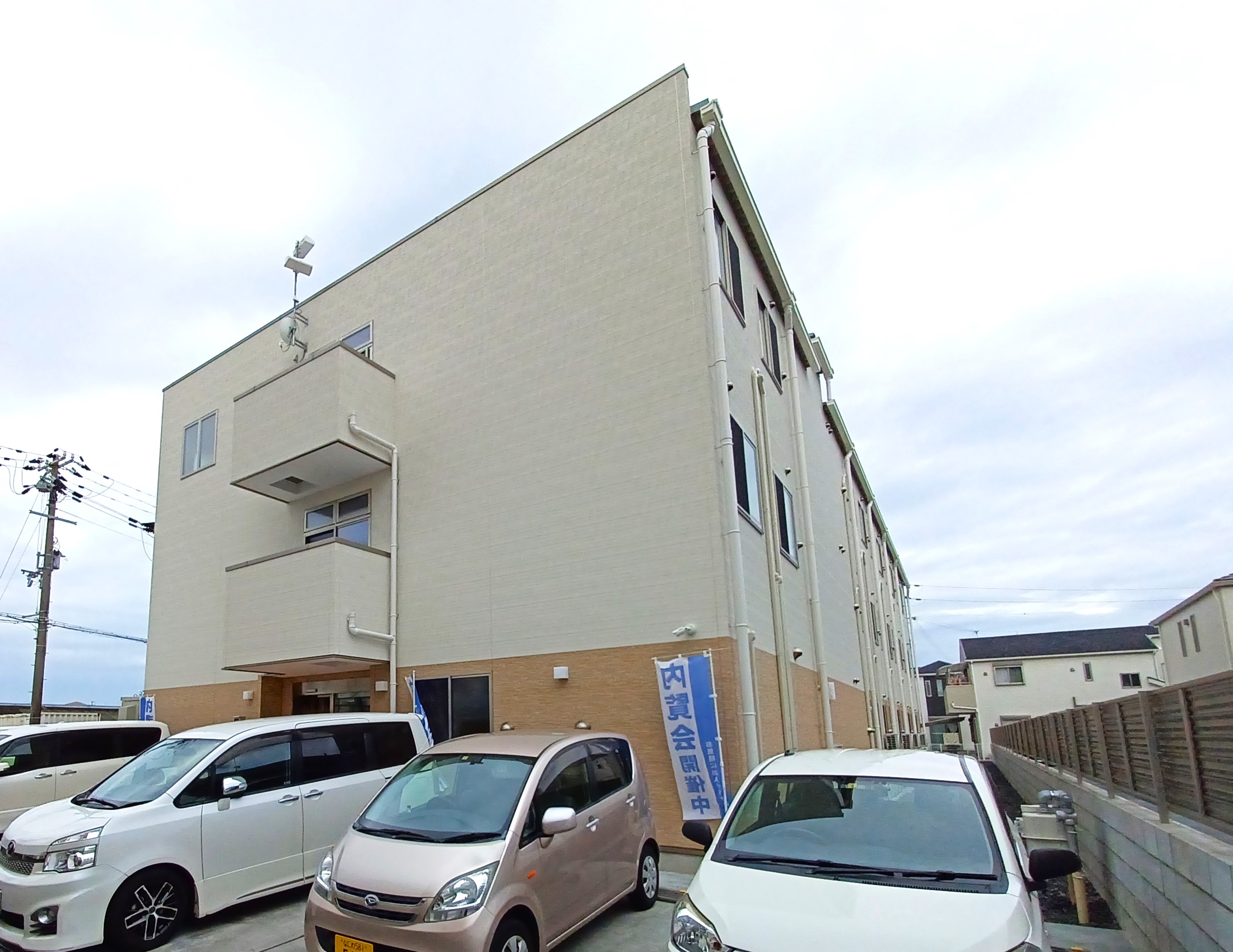 ピースフリー岸和田アリビオ