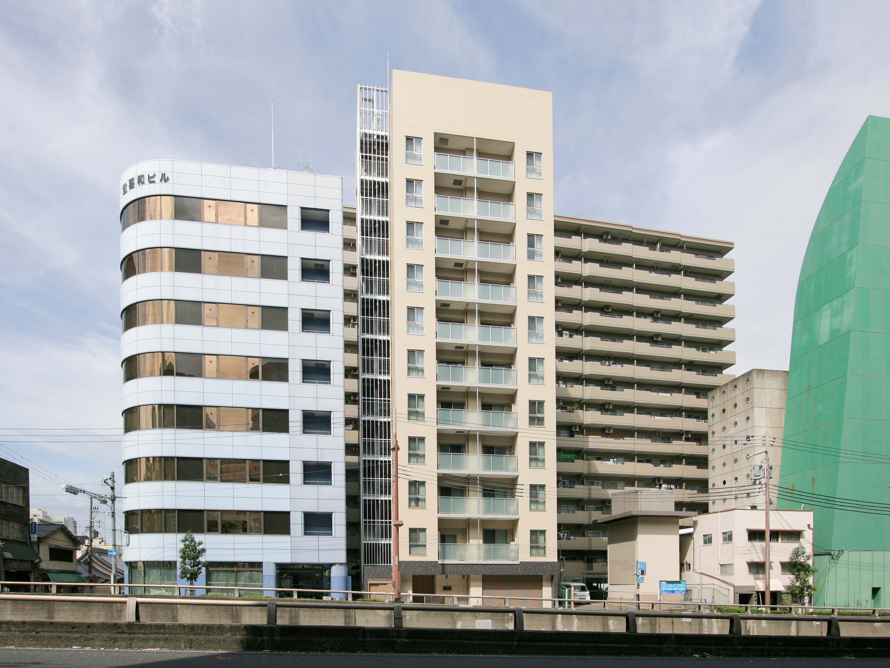 ザイオン谷町