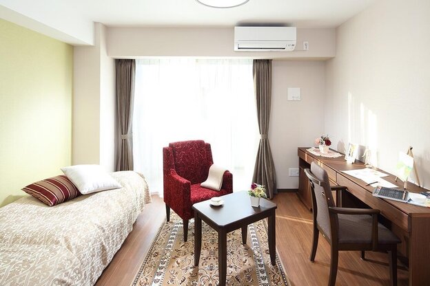 グランダ帝塚山の食堂