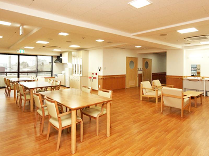 特別養護老人ホーム四宮三養苑の食堂