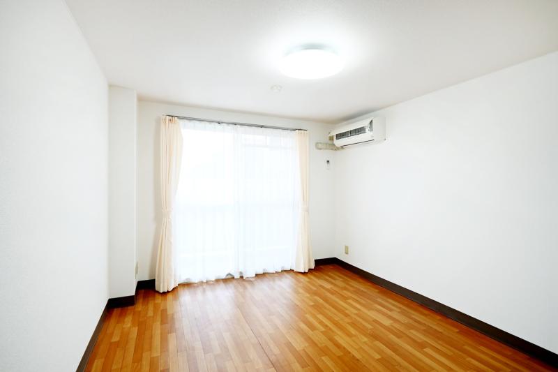 リハビリ特化型ナーシングホーム　スーパー・コート南花屋敷の居室