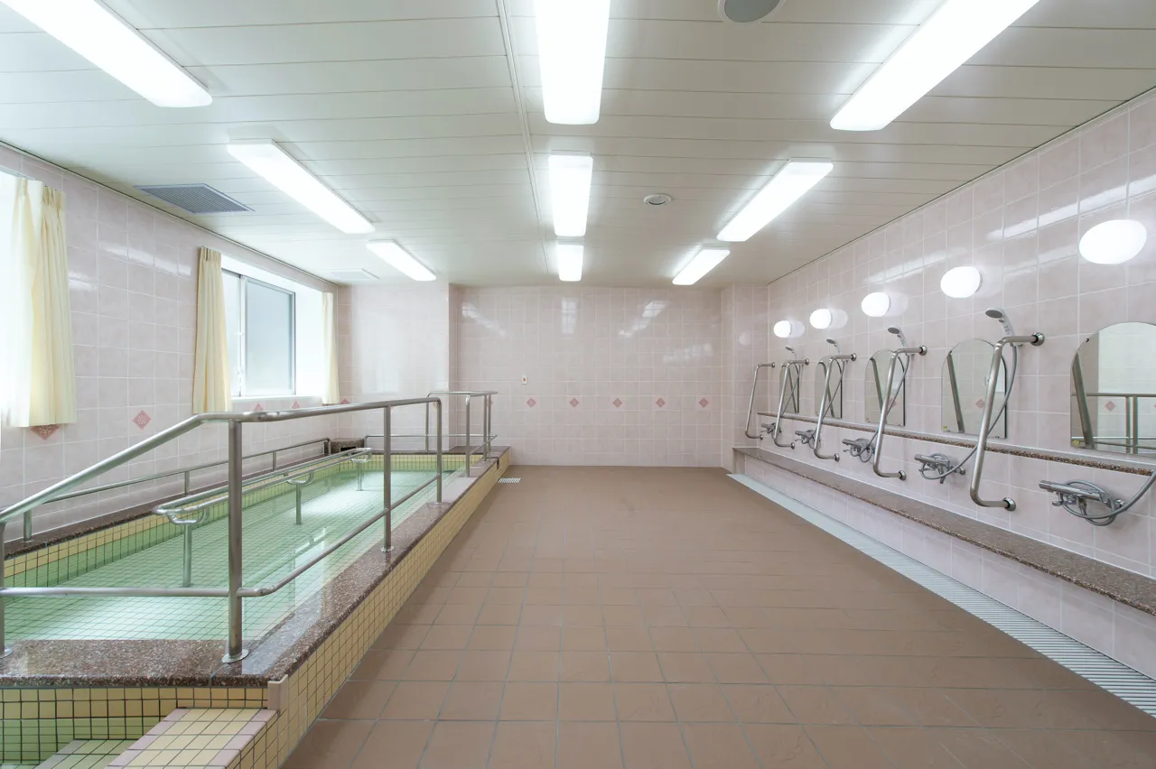 サニーライフ桃山台の大浴場