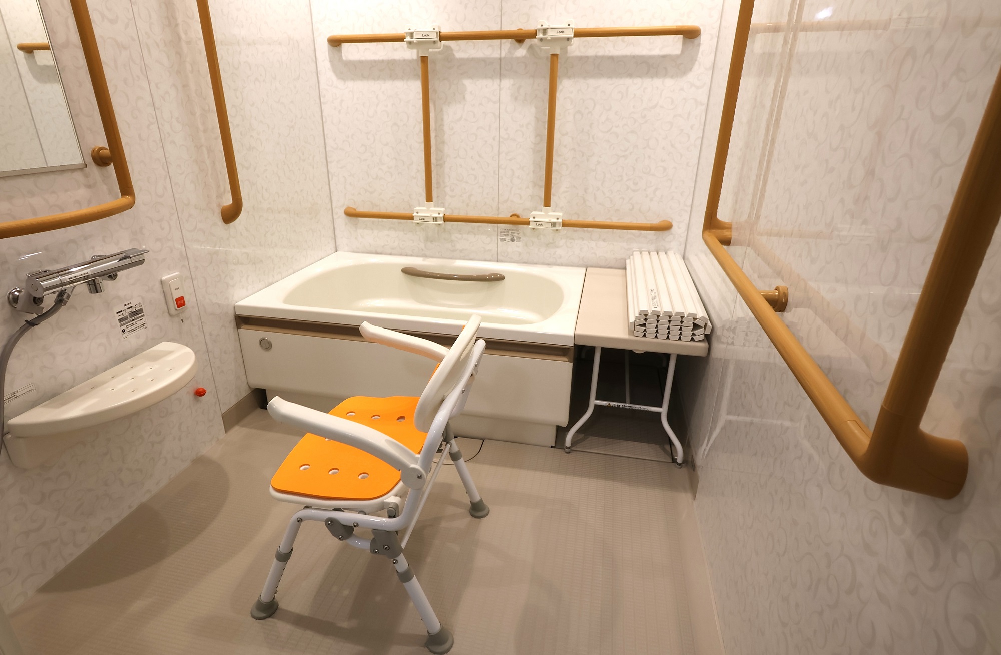 クオレシア東大阪（2023年11月オープン）の共用トイレ