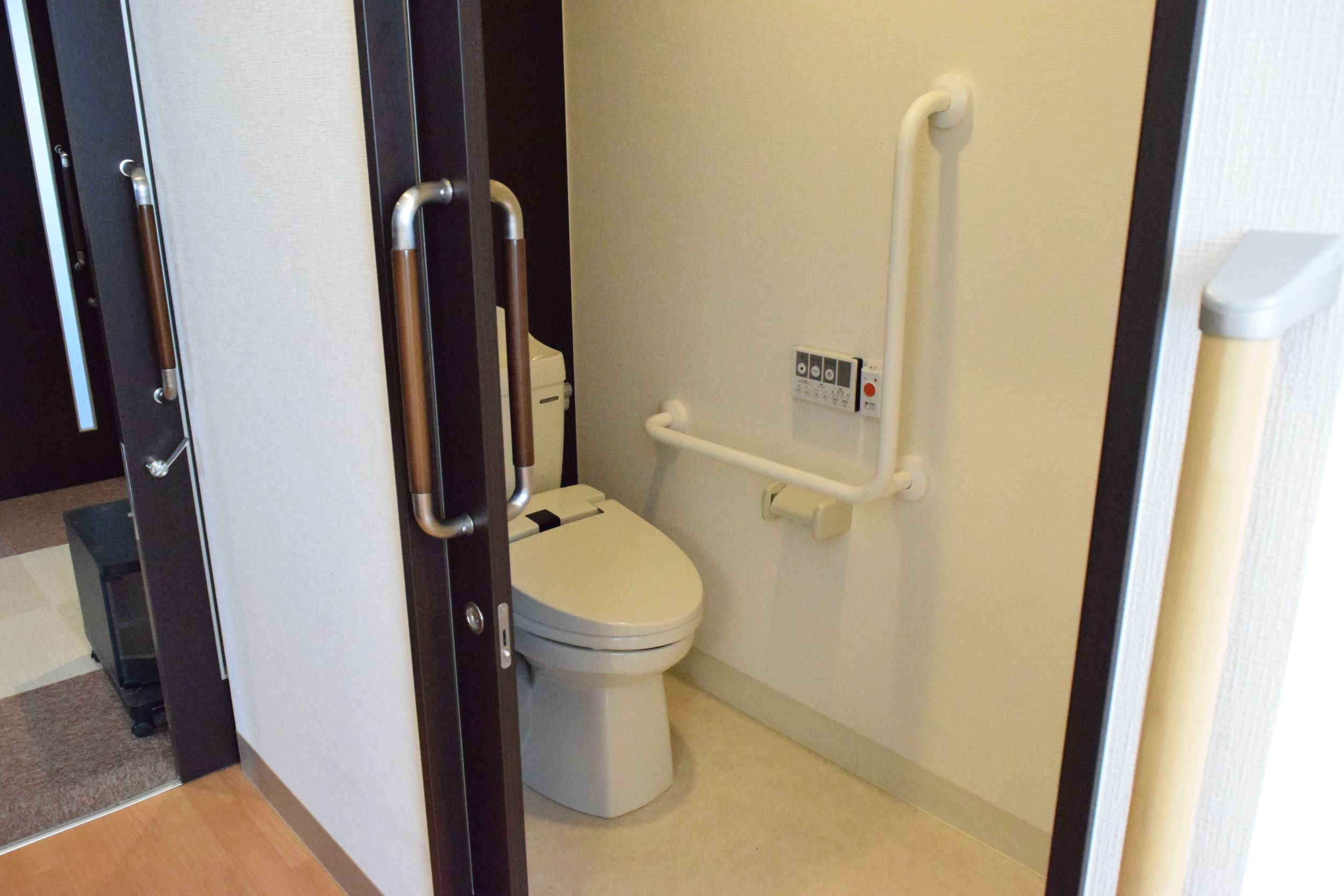 はっぴーらいふ豊中Ⅱ番館の共用トイレ