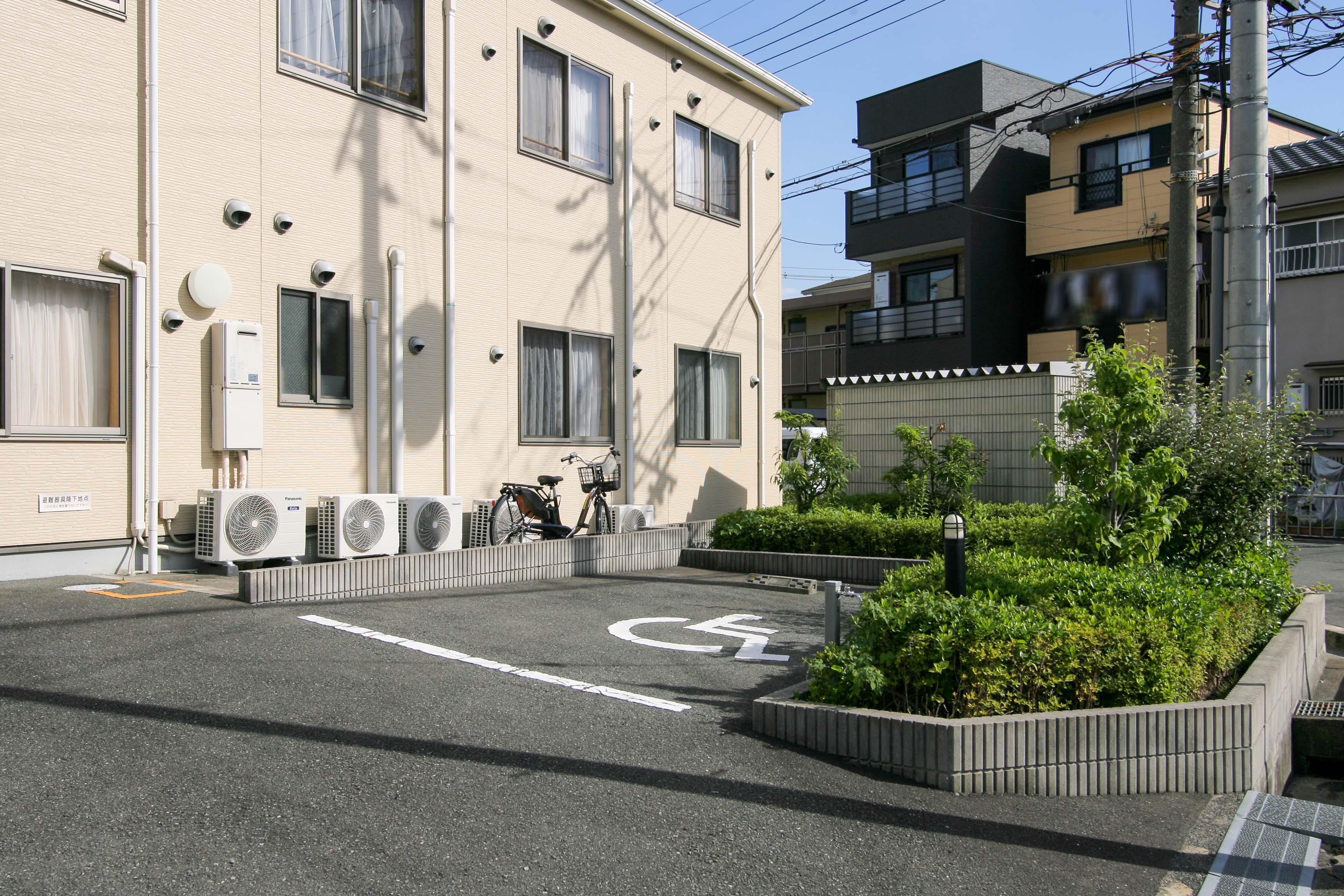シャンテ南吹田の駐車場完備