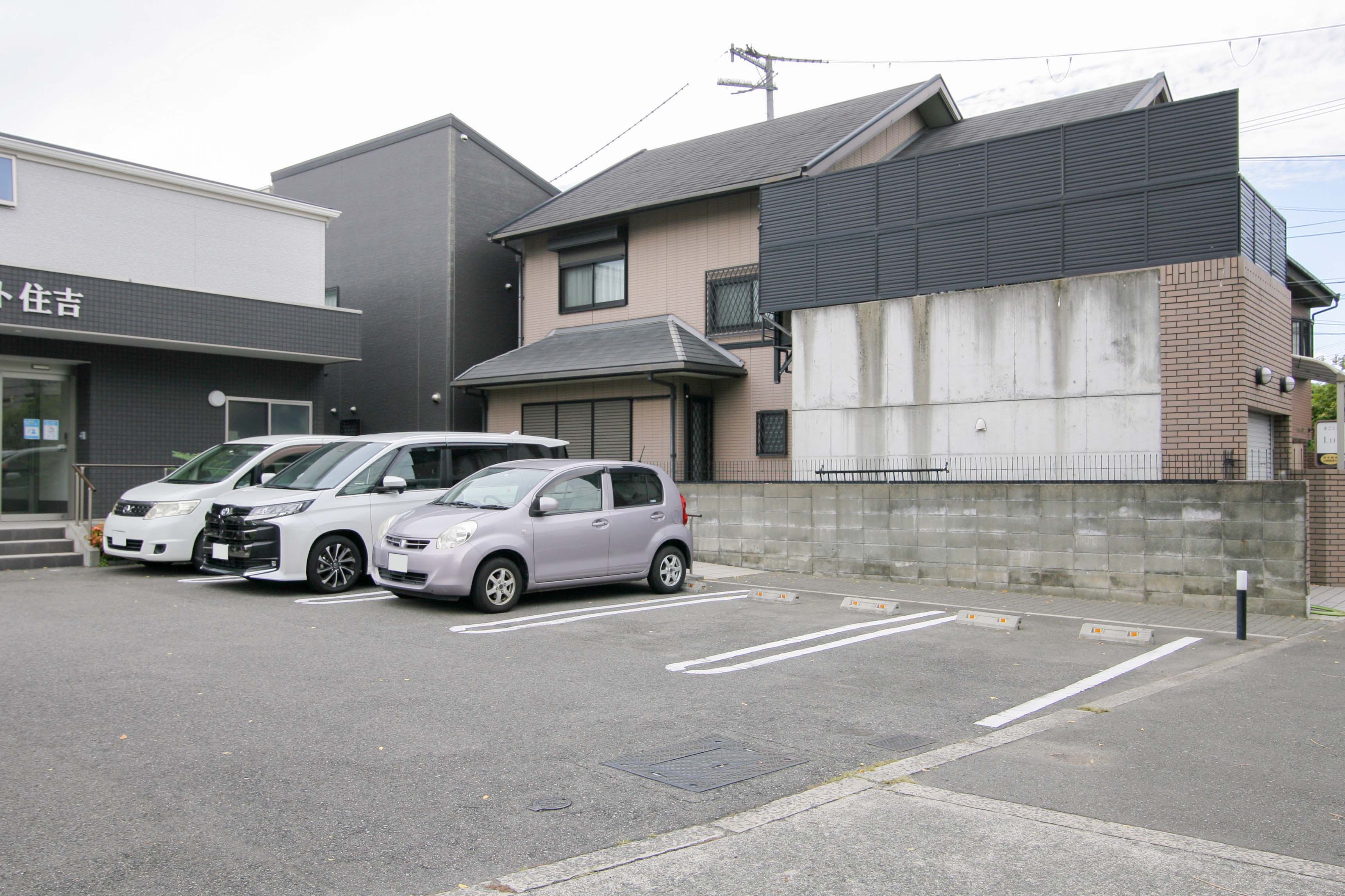 アバント住吉の駐車場完備